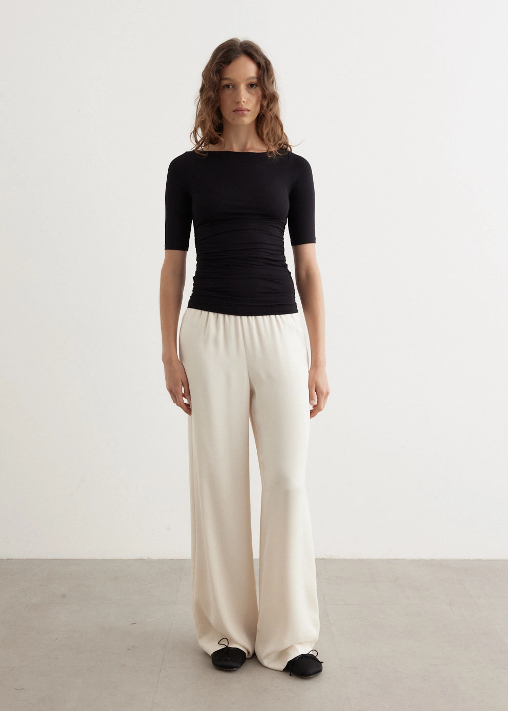Smooth Fit Lining Smooth Texture Olivia Pants