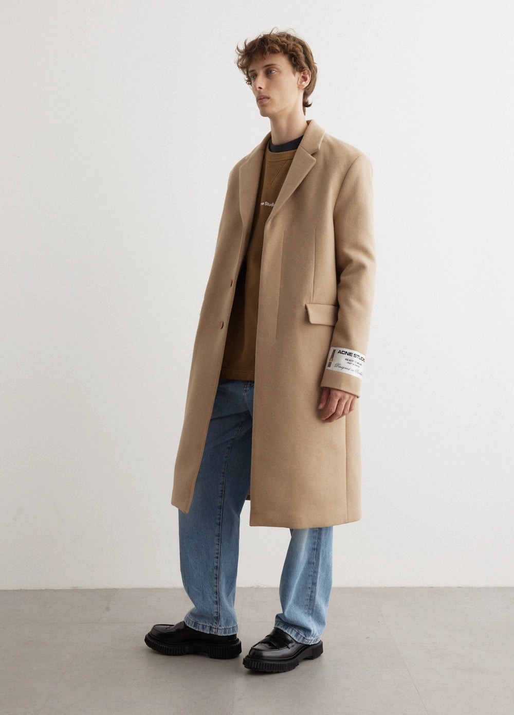 Orkar Classic Coat Neutral Look
