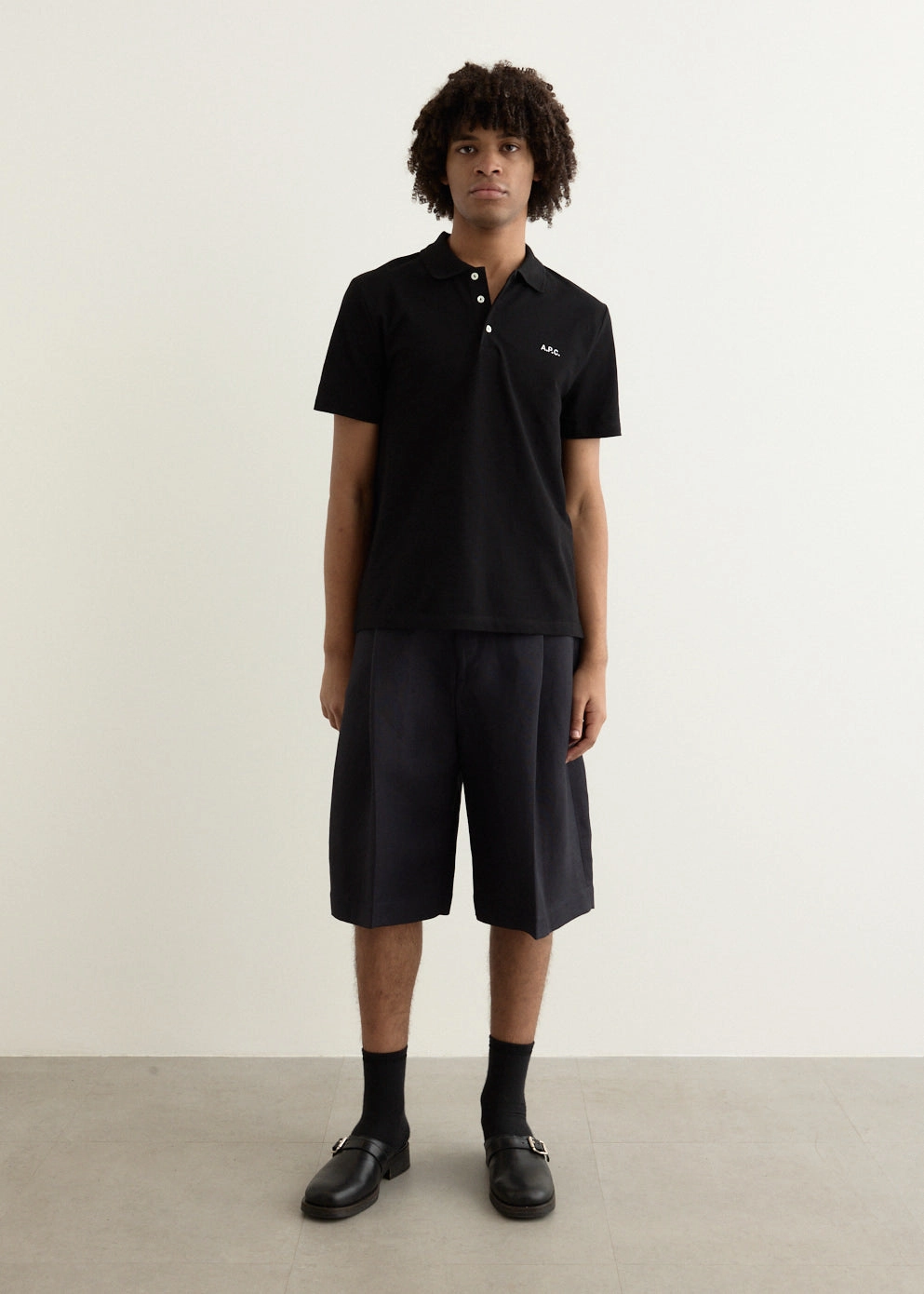 Unique Pattern Fowld Knee Length Tailored Shorts