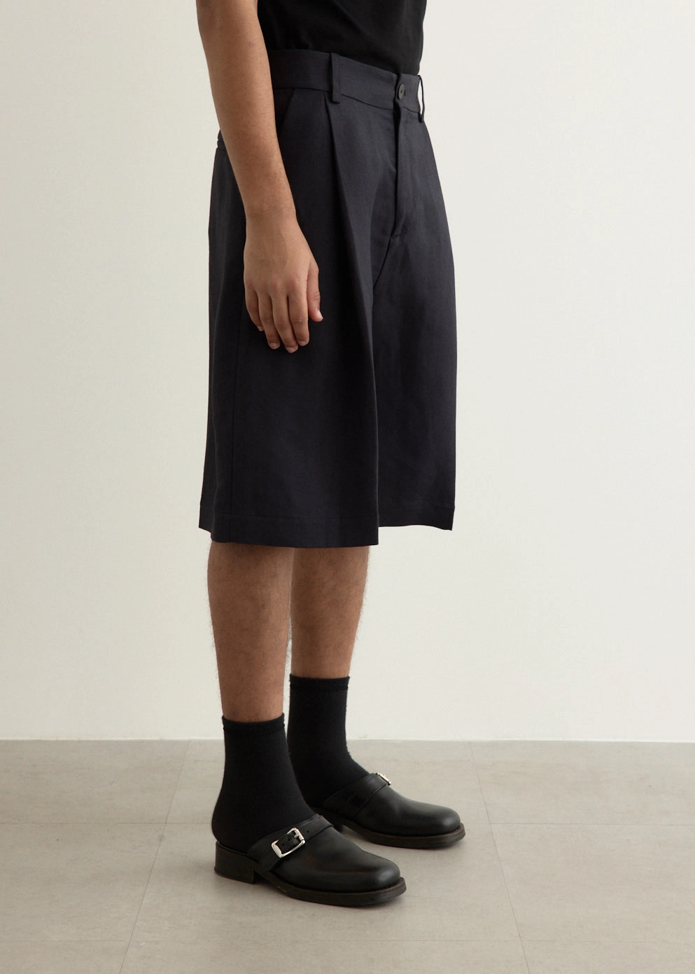 Weekend Casual Fowld Knee Length Tailored Shorts