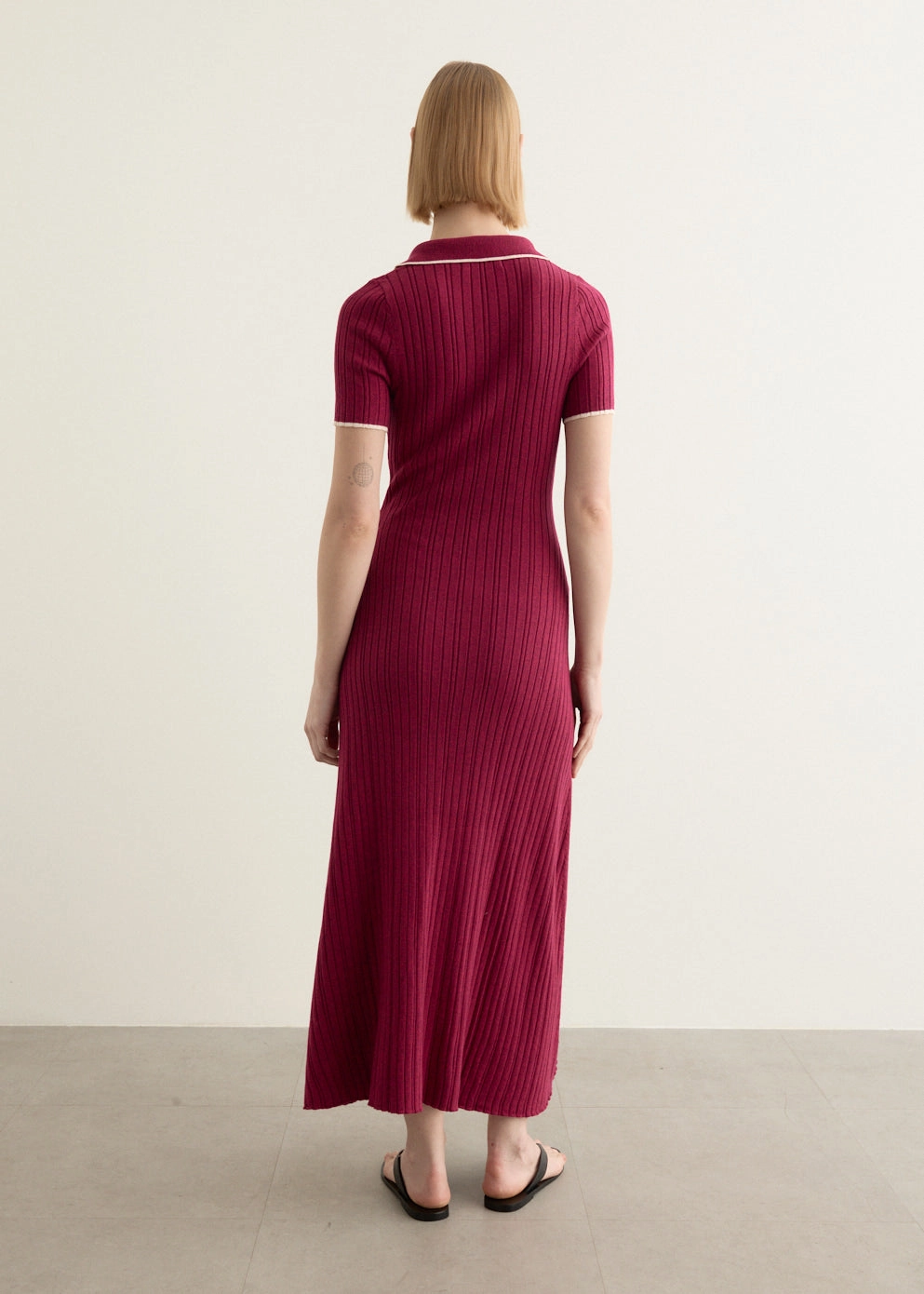 Sleeveless Cut Shiny surface Penelope Dress