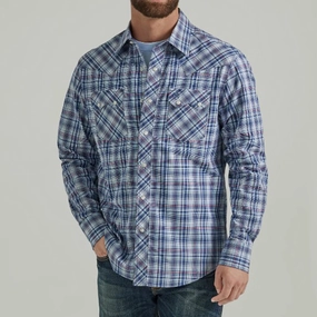 Wrangle Men's Blue Plaid Long Sleeve Water Repellent Finish