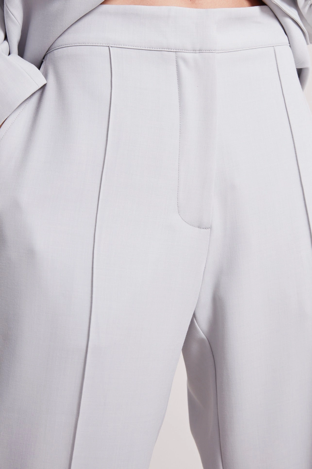 Multi Panel Construction Preston Pin Tuck Pants With Slant Pockets - Light Grey