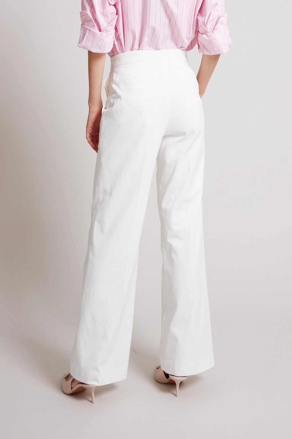 Preston Straight Leg Stretch Trouser With Pin Tuck - White Athletic Comfort Slim Look