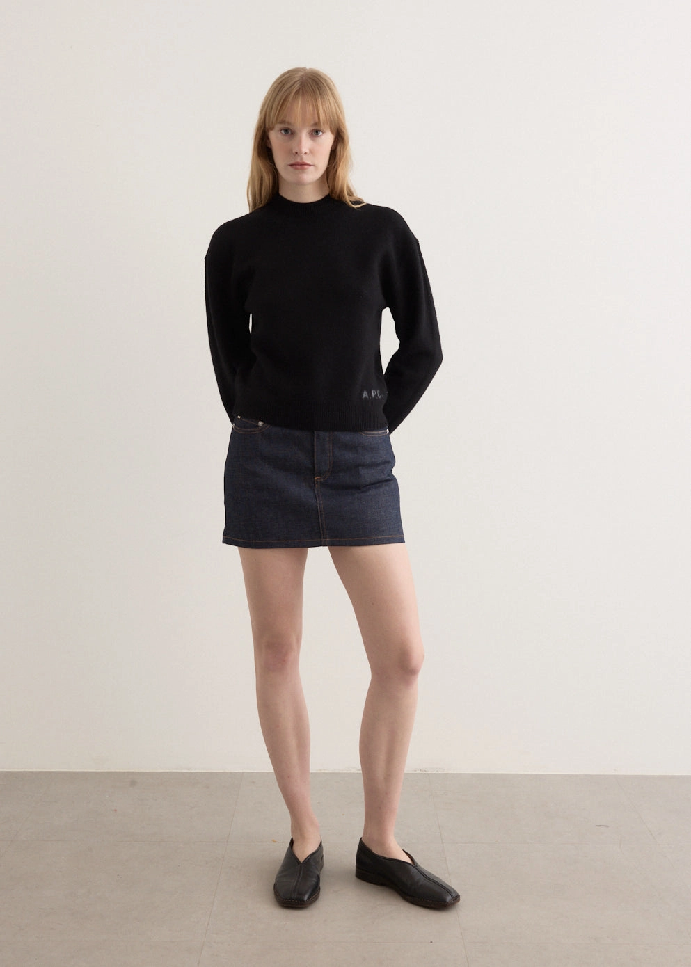 Mini Skirt Anti Static Lining Vibe Shot