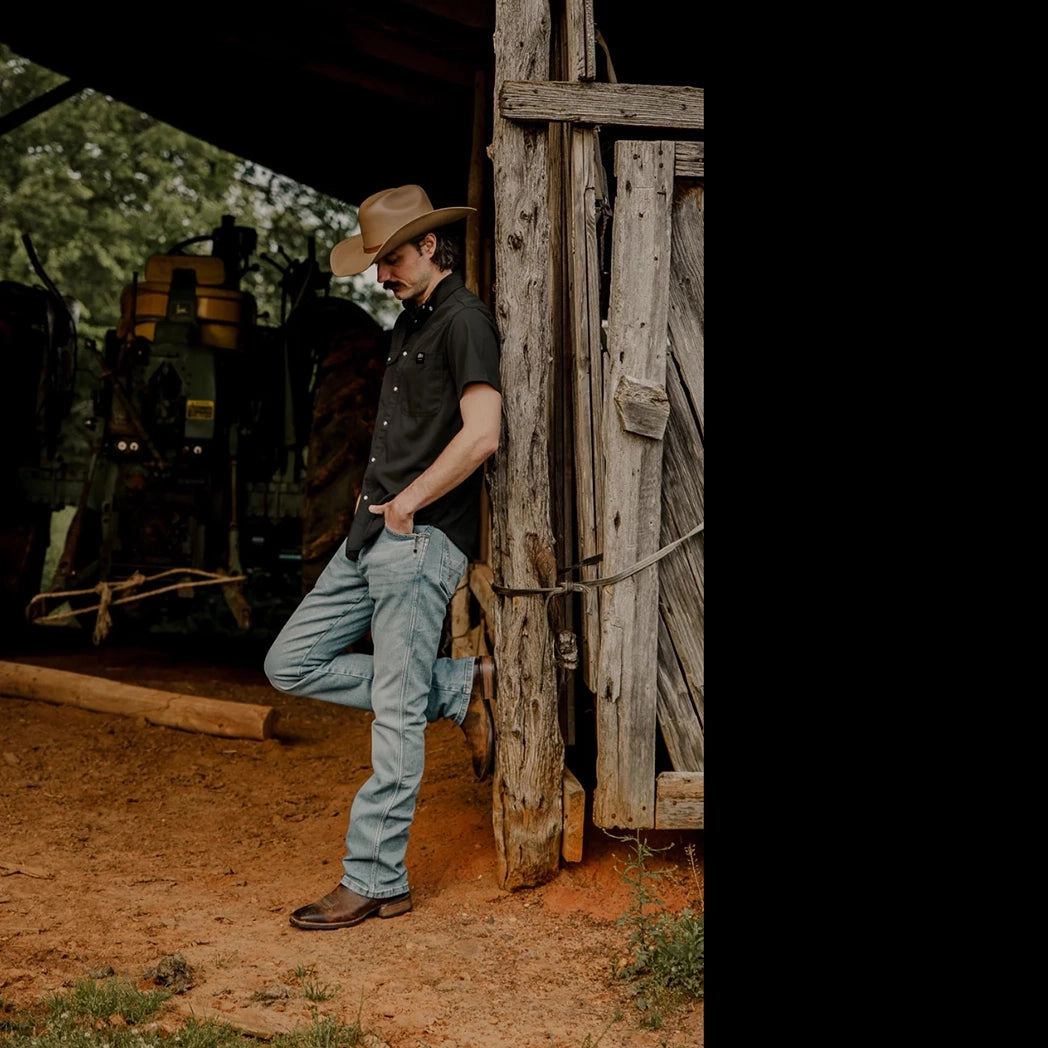 Reel Rodeo Outdoors City Slicker Black Pearl Snap Short Sleeve Premium Fabric Printed design