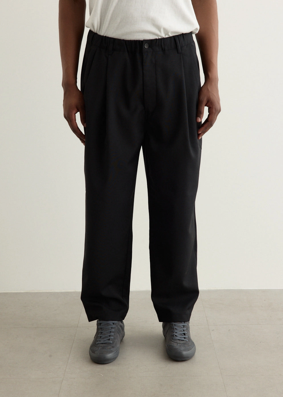 Relaxed 2 Tuck Pants ThermalRegulation DurableReinforcedMaterial