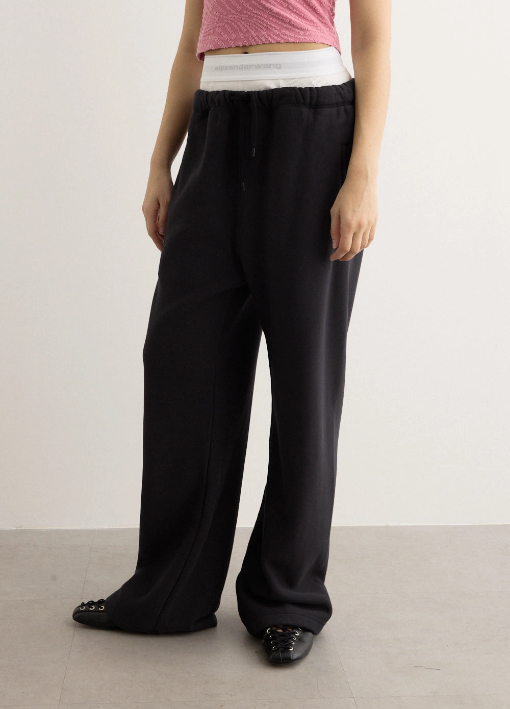 Wide Leg Sweatpants With Exposed Brief Stay Comfortable