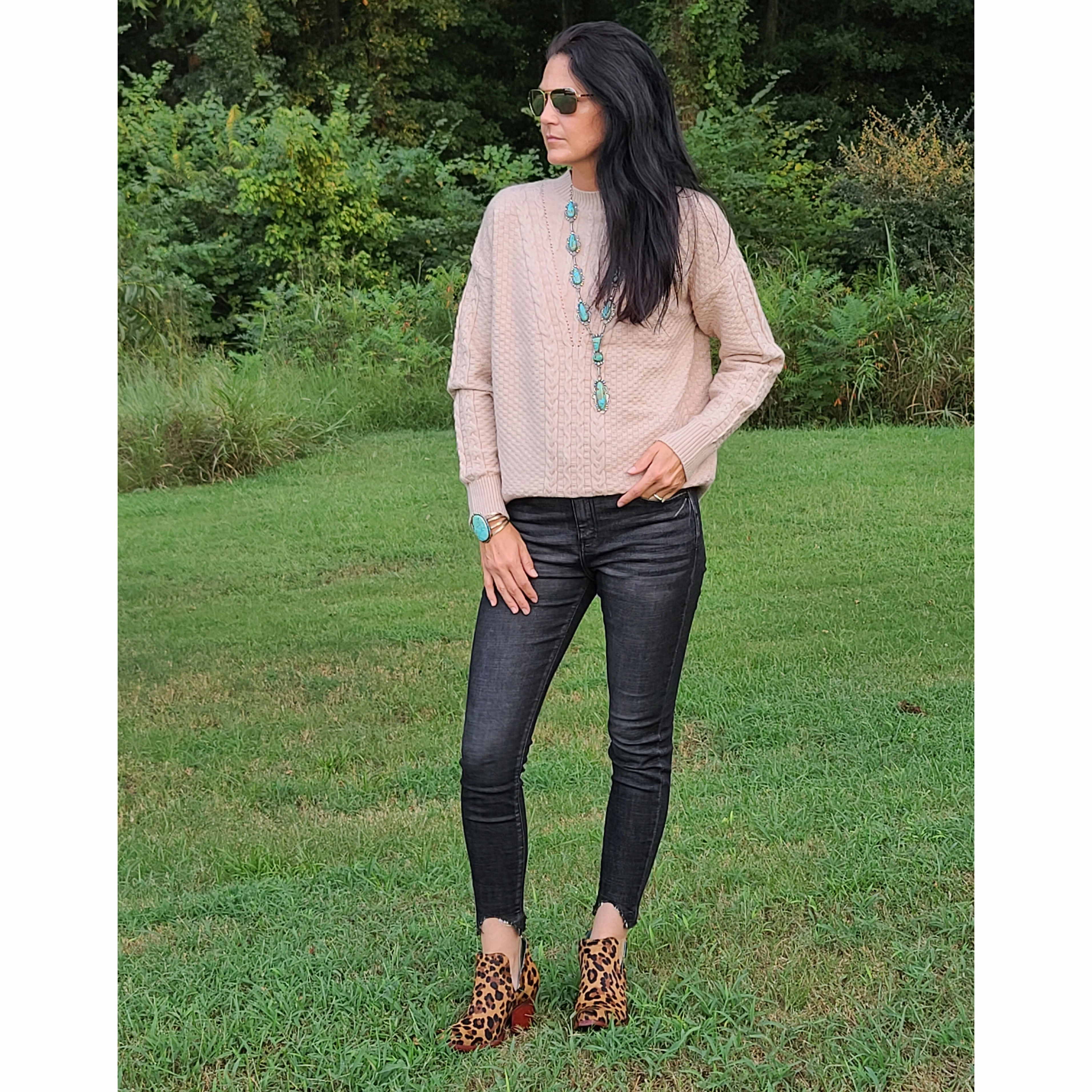 Anywhere Fit KanCan Black Distressed Skinny