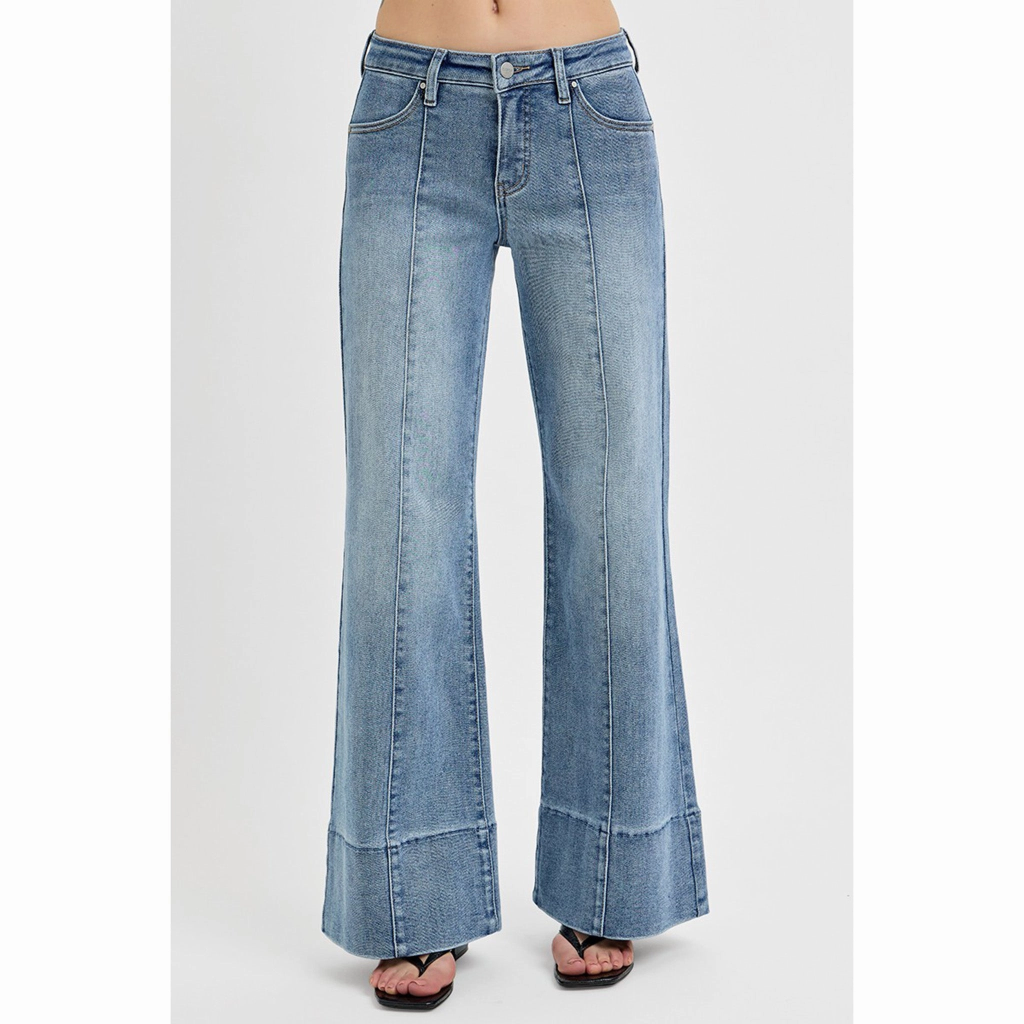 Picnic Style Textured Risen Women's Mid Rise Ankle Wide Flare Jeans