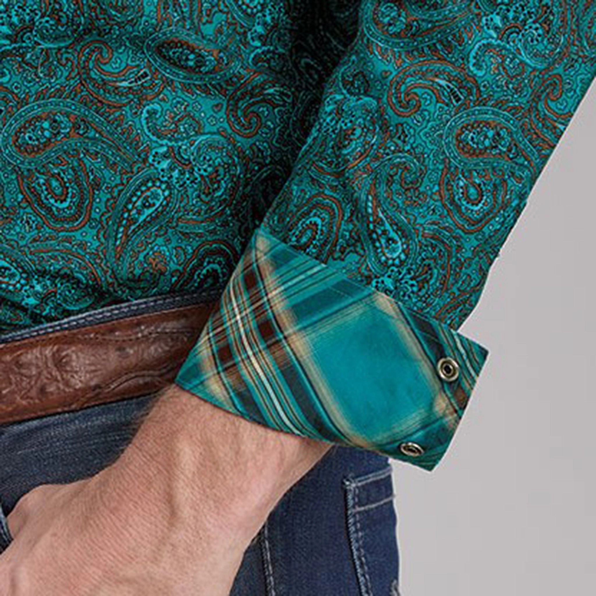 Roper Men's Green Paisley Long Sleeve Subtle Details