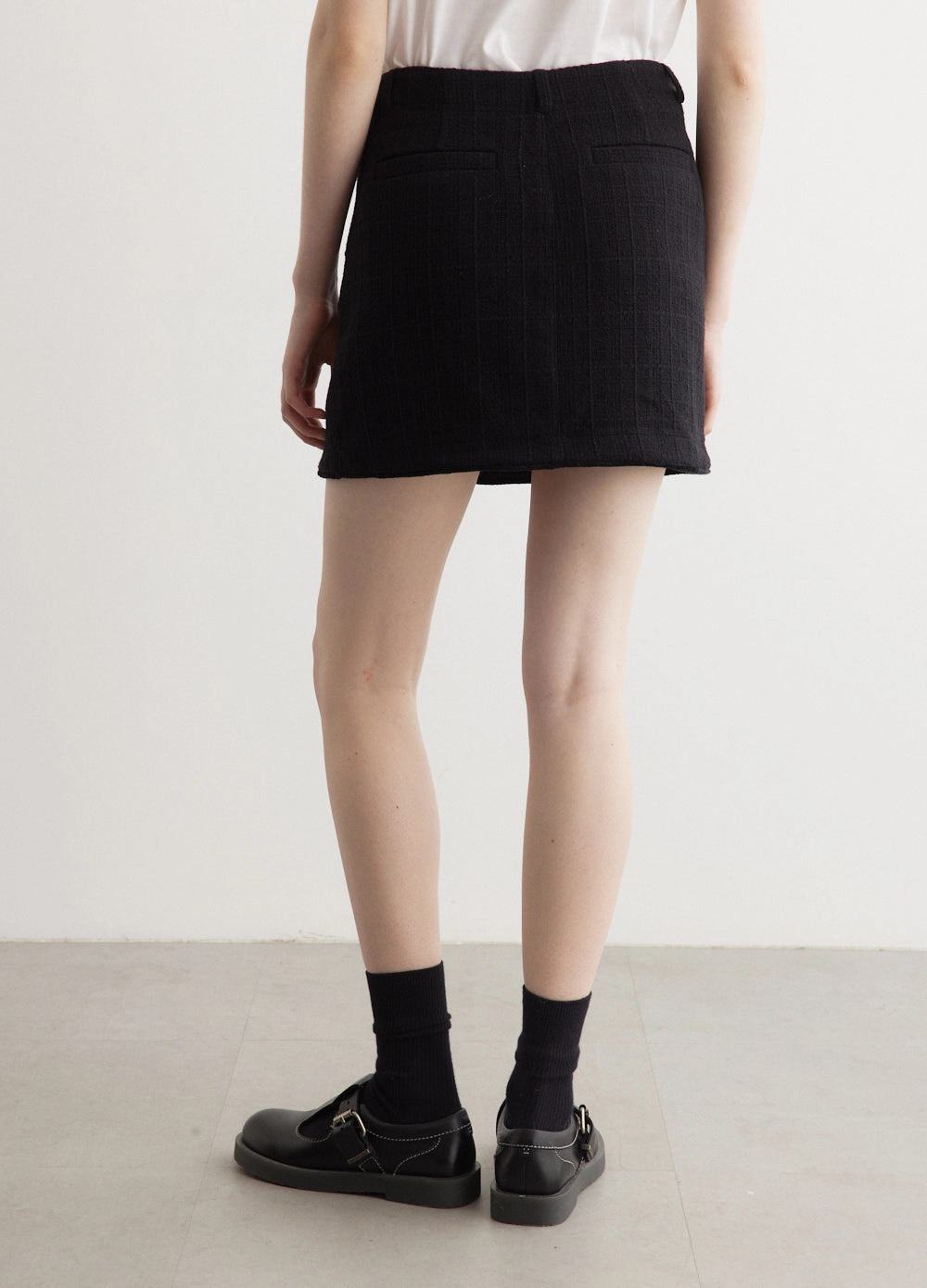 Romane Skirt Lightweight texture