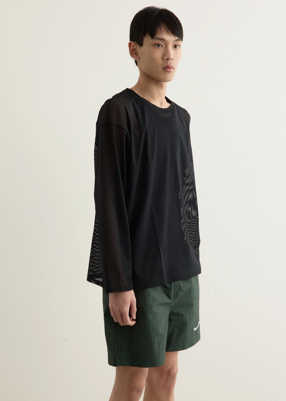 Reversible Design Concept Durable Ribbed Hem S.S. Crew Neck Shirt