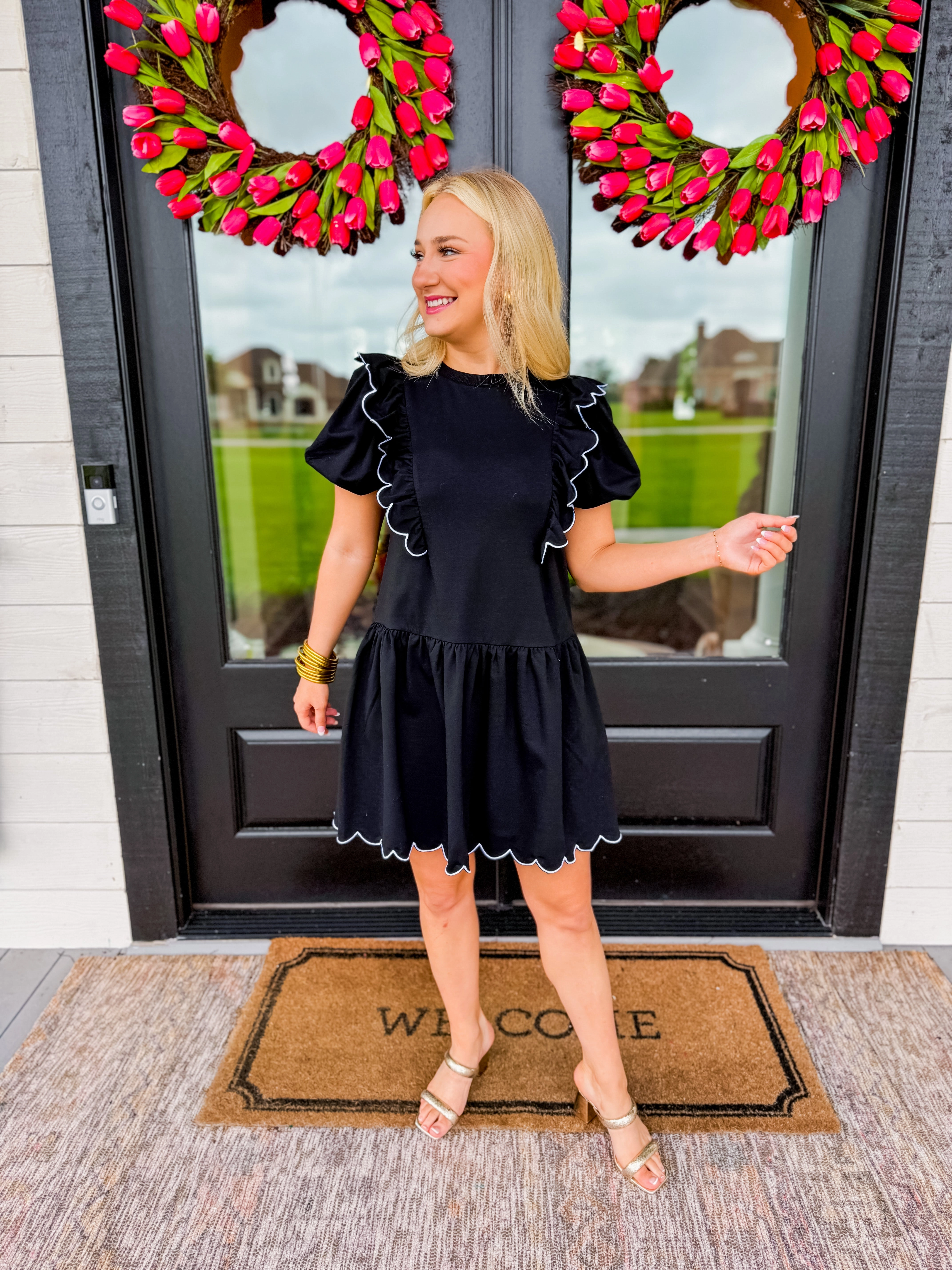 Scallop Edge Knit Mini Dress Smart Silhouette