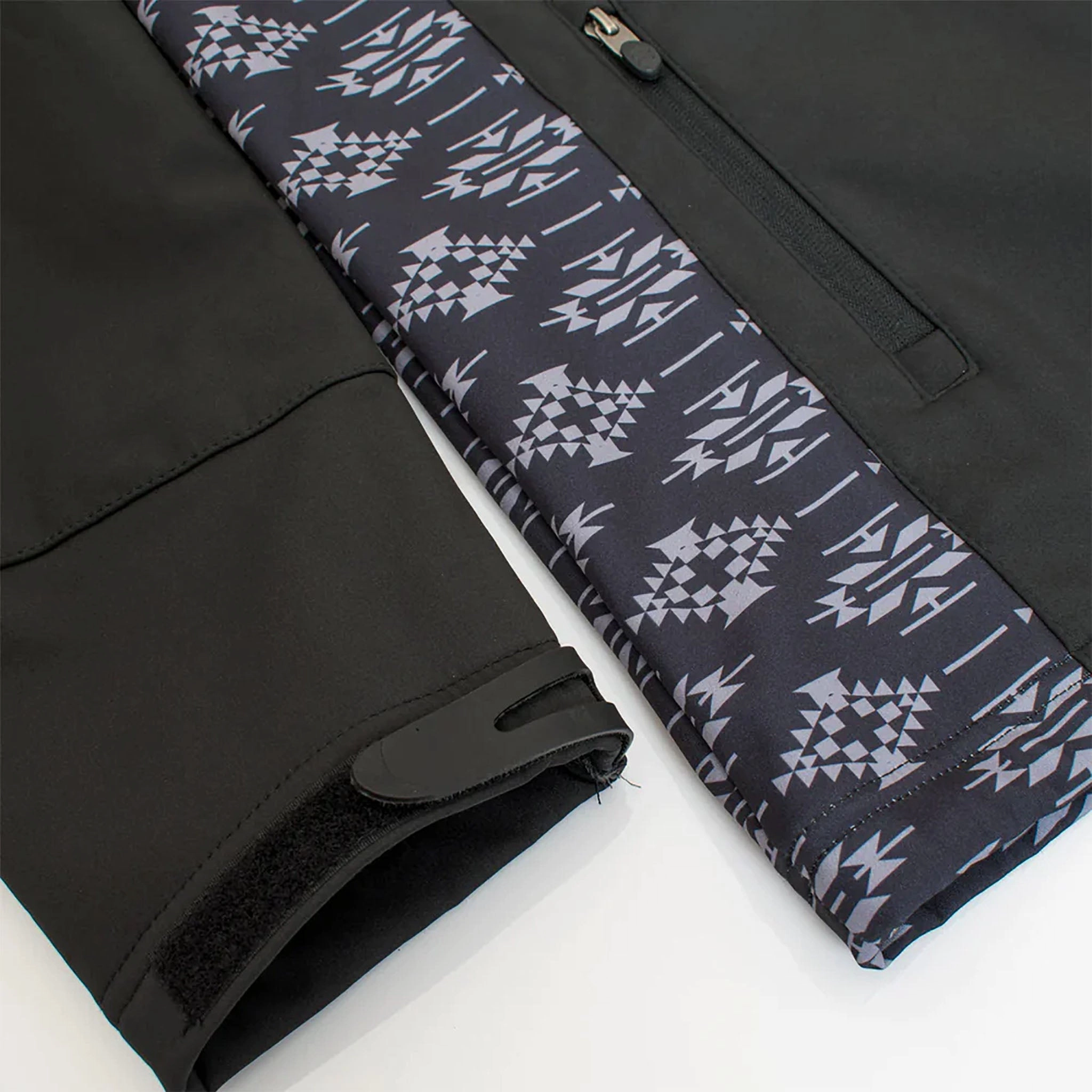 Avalon Men's Black & Grey Aztec Softshell Jacket AdjustableHem