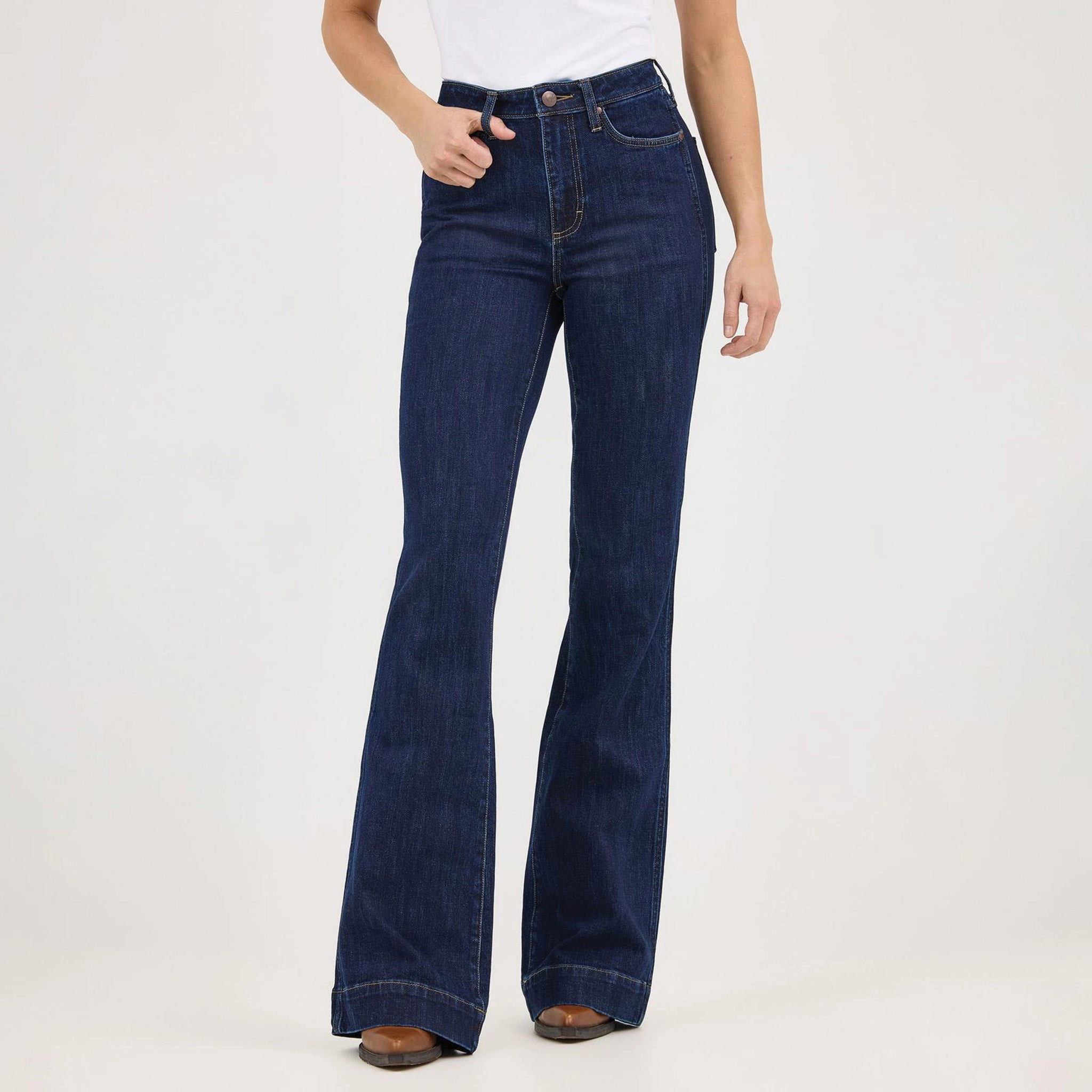 Wrangler Retro Bailey High Rise Trouser Jean UltraSoft Lining Classic Wear Slim