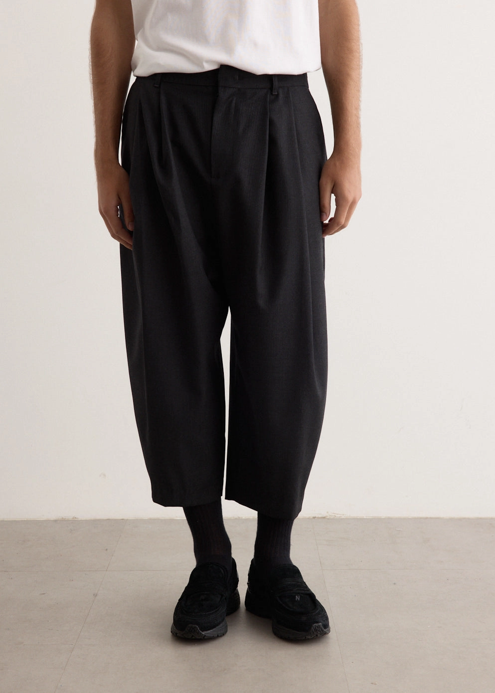 Significant Pleat Pants Flexibility Built-In SeamlessPockets