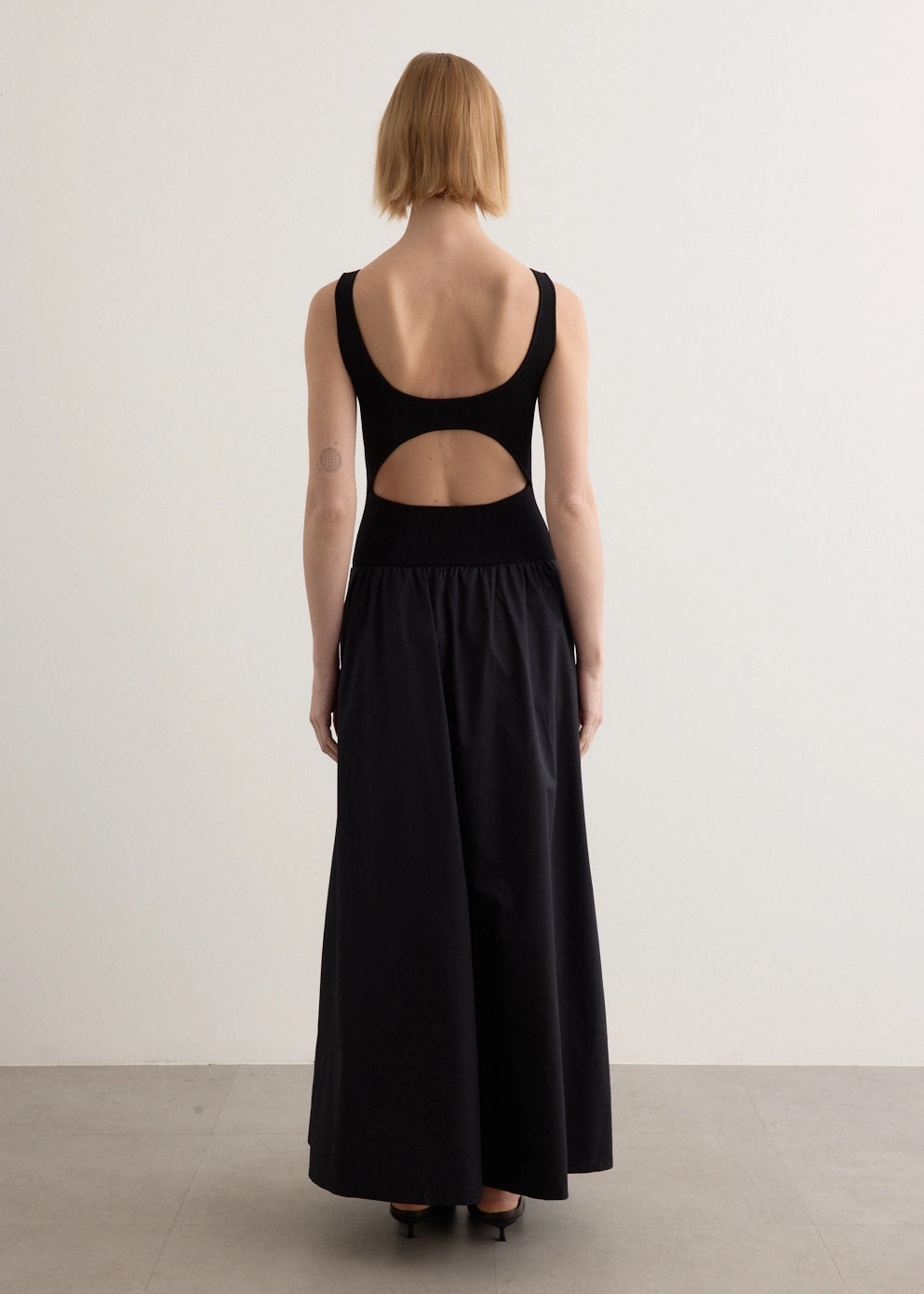 Comfortable and Fashionable Bold Pattern Bateau Cut Out Dress