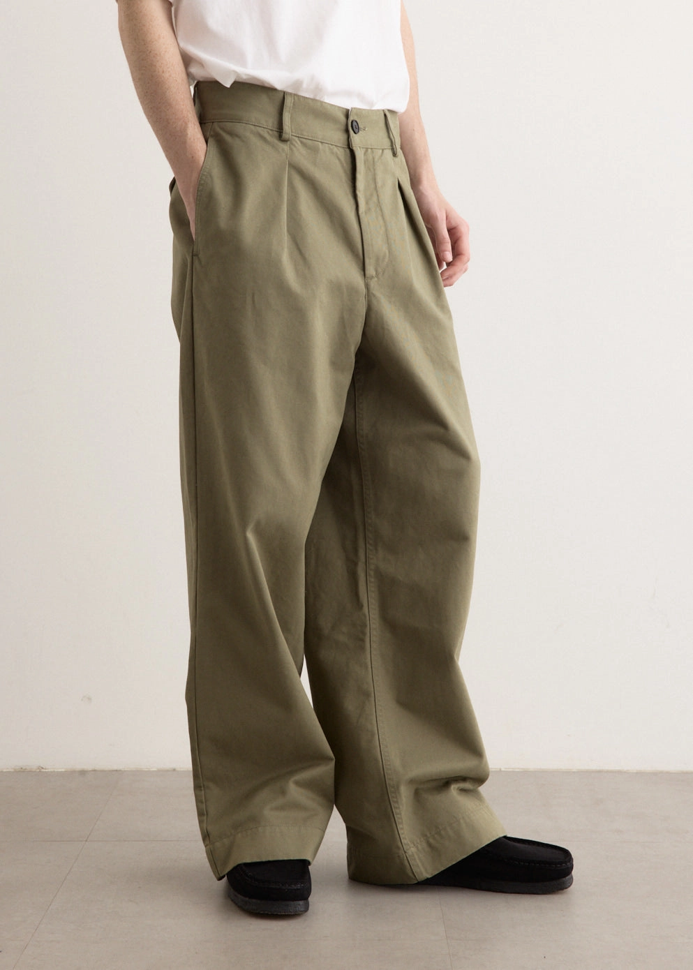 Single Pleat Baggy Pants Flexibility Built-In Versatile Layer