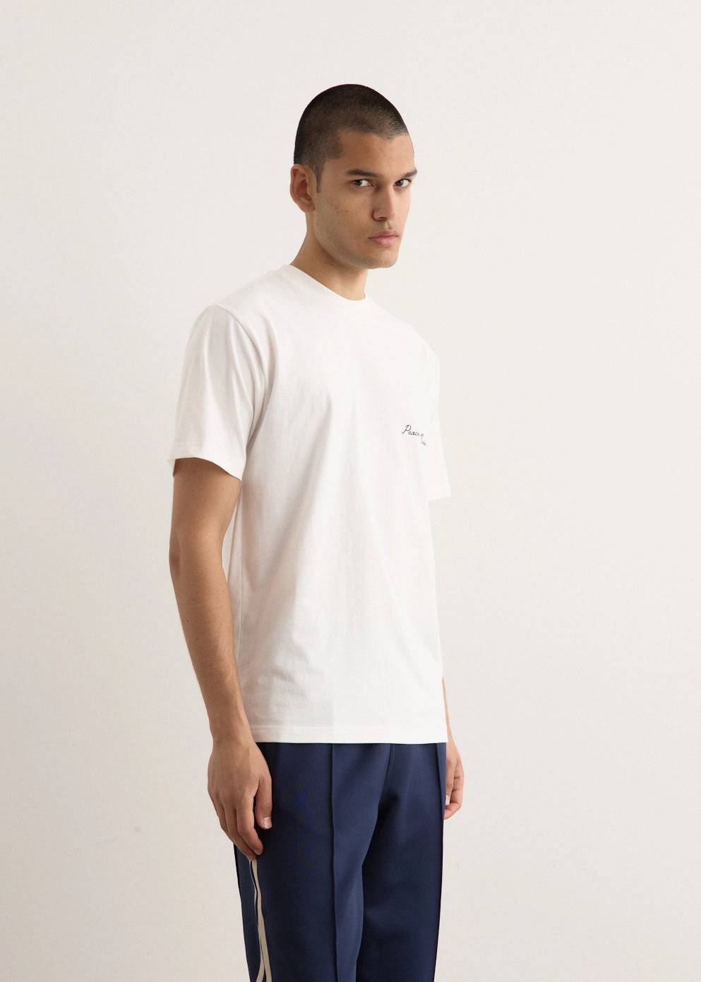 Signature T-Shirt Cozy and Light Preppy