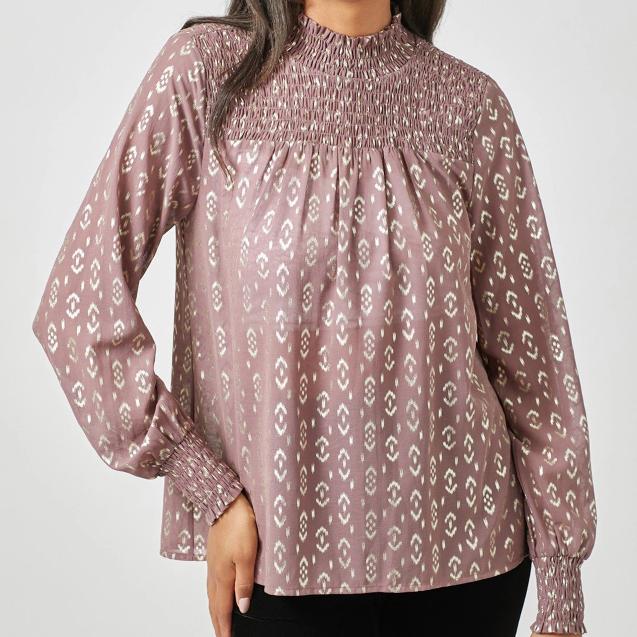 Quick Release Fasteners ElasticTrimming Mystree Women's Sparkle Smocked Blouse