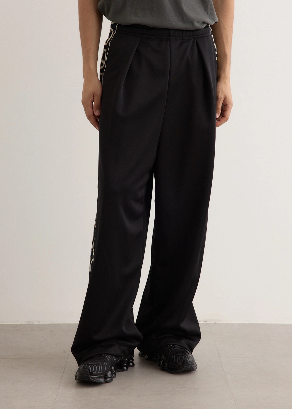 Smooth Jersey TH.D.D. Baggy Track Pants Comfy All-Day Anti Pilling Surface