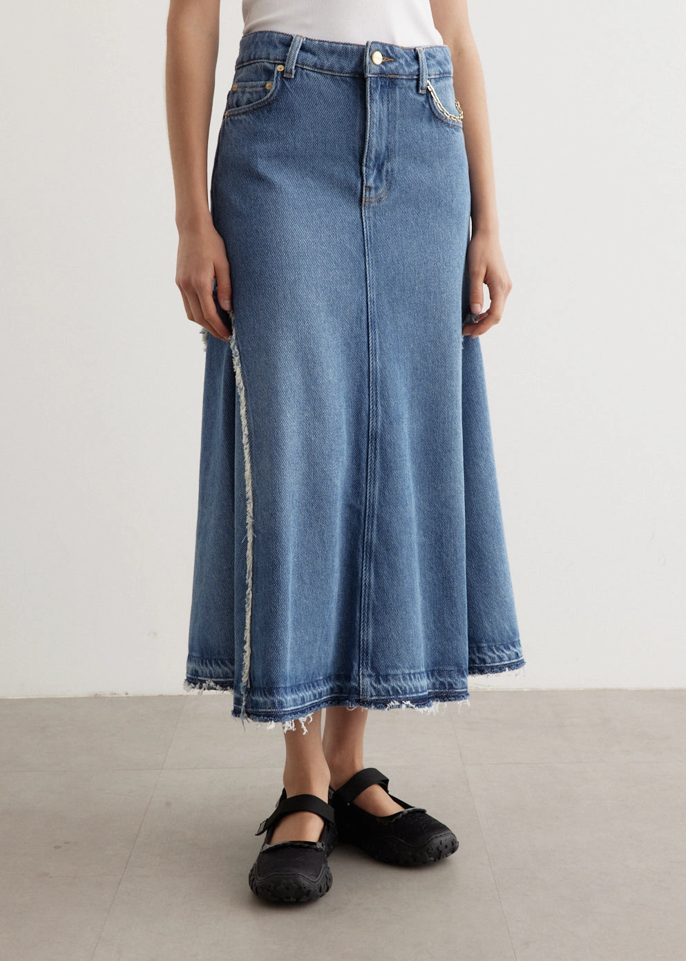Heavy Denim Midi Skirt Style Preview