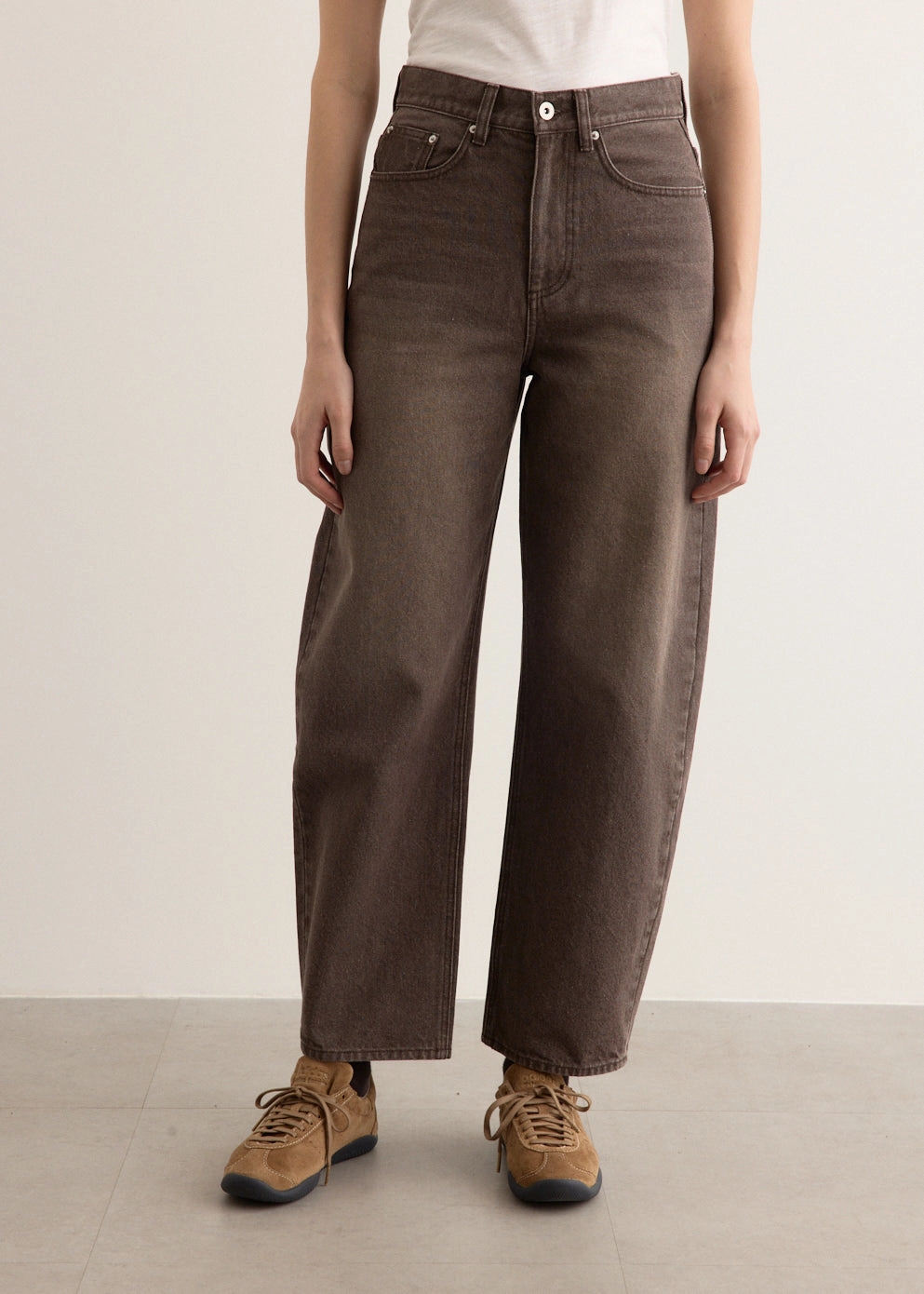 Modern Straight Leg City Walk Smooth Kite Barrel Leg Jeans