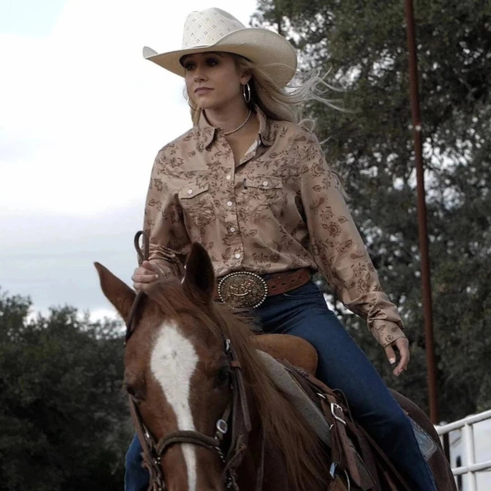 Eco Friendly Material Tear Resistant Weave Hooey Women's SOL Tan Shirt