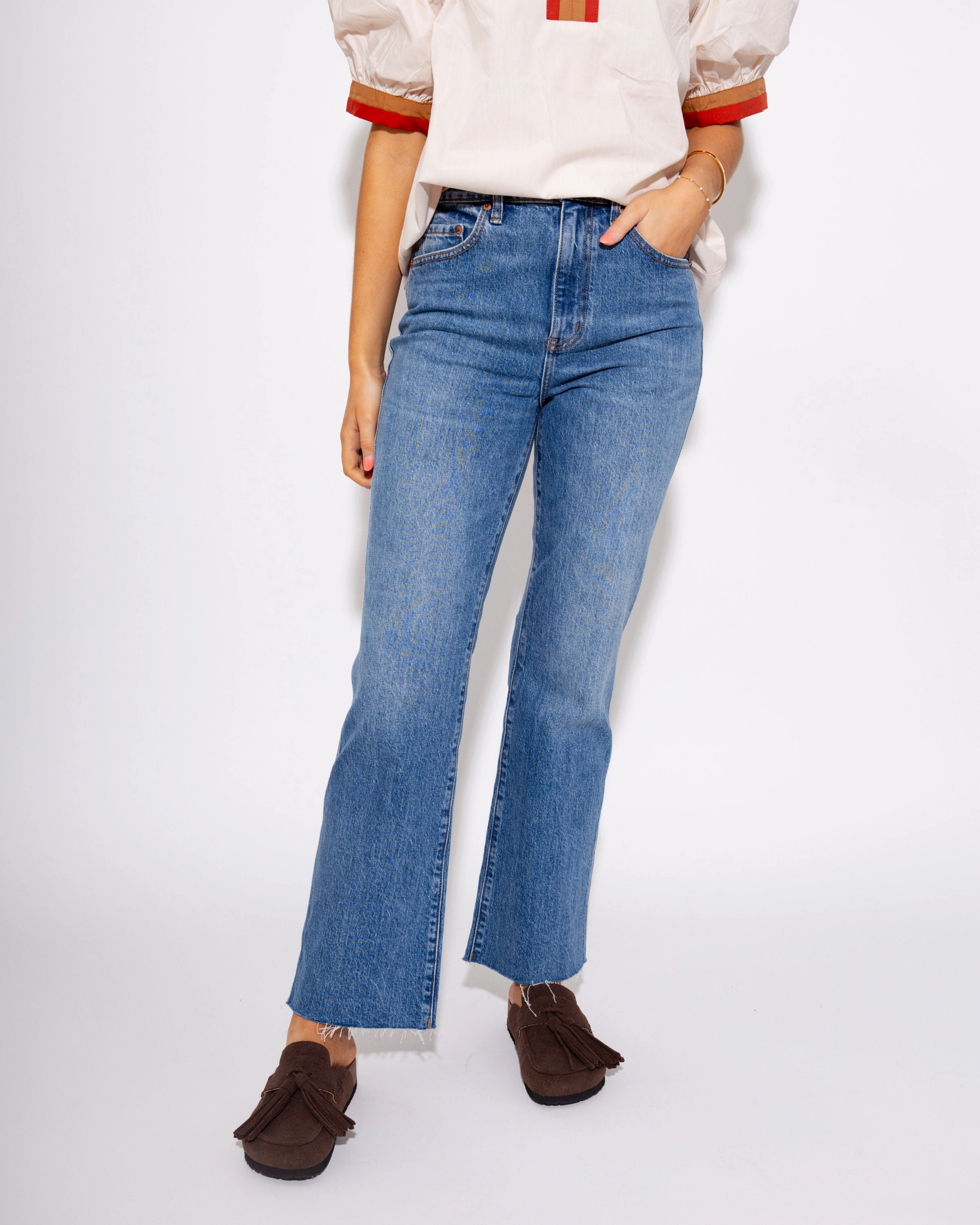 Clean Fashion SOHO High Rise Ankle Flare in Vixen