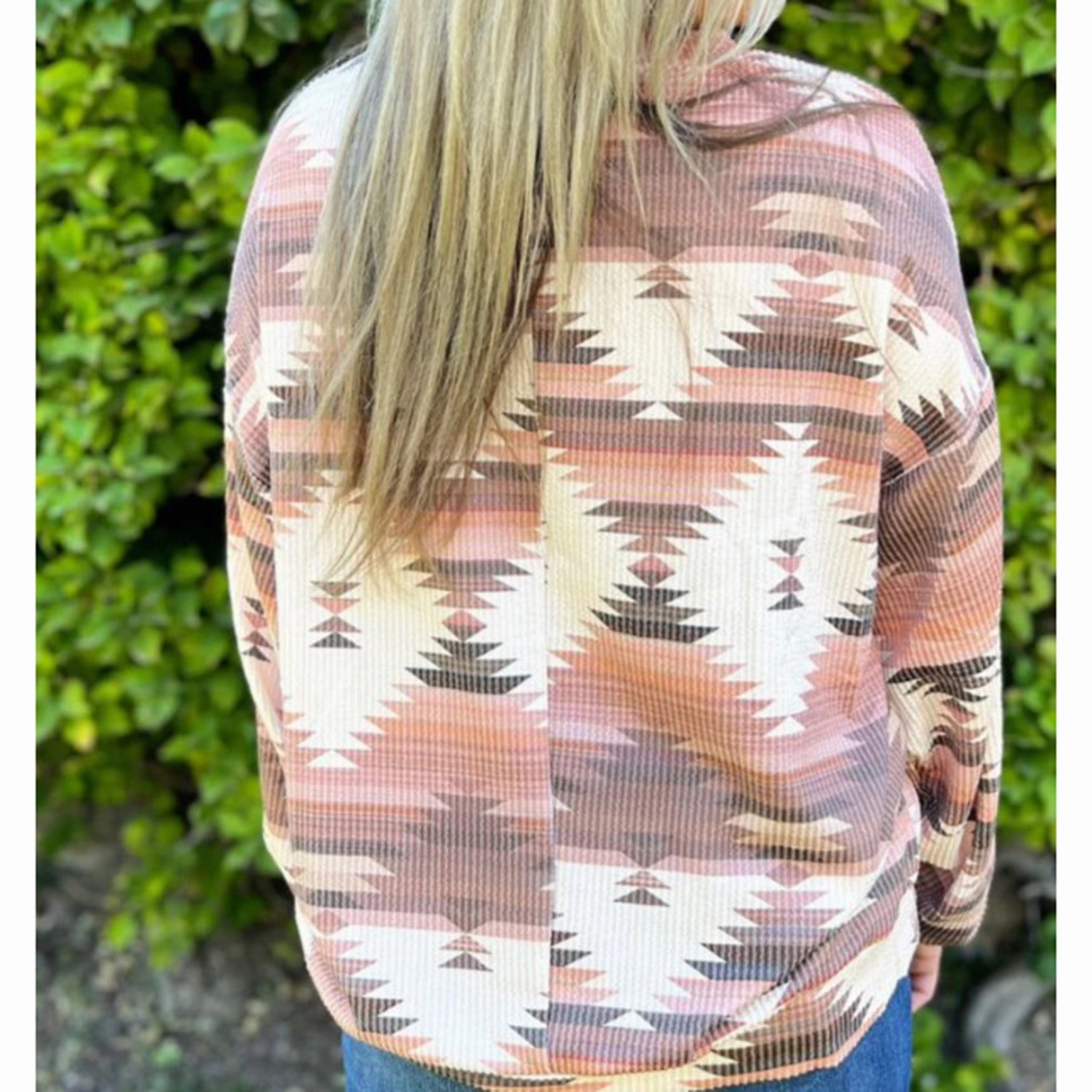 FlexibleSole HighStretch Southern Roads Aztec Design Long Sleeve