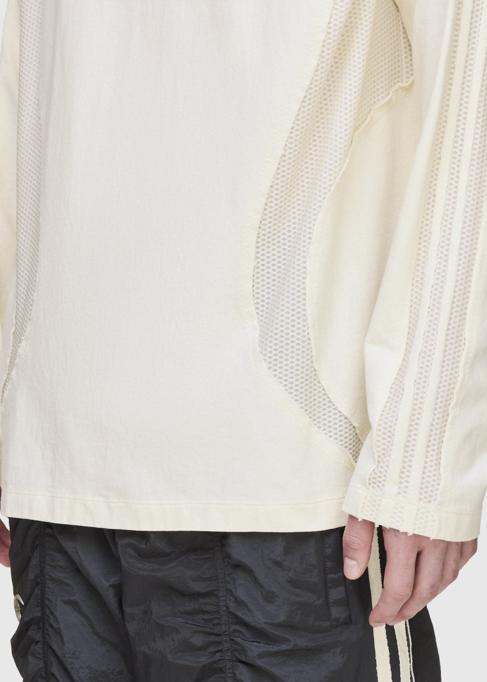 Scoop neck x Thug Club Teamgeist Long Sleeve T-Shirt