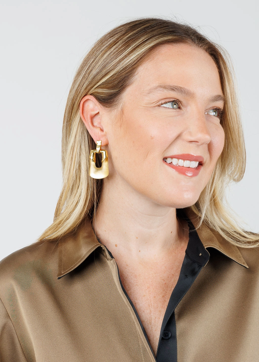 Chic And Comfortable Regina Short Sleeve Mini Dress - Bronze Multi