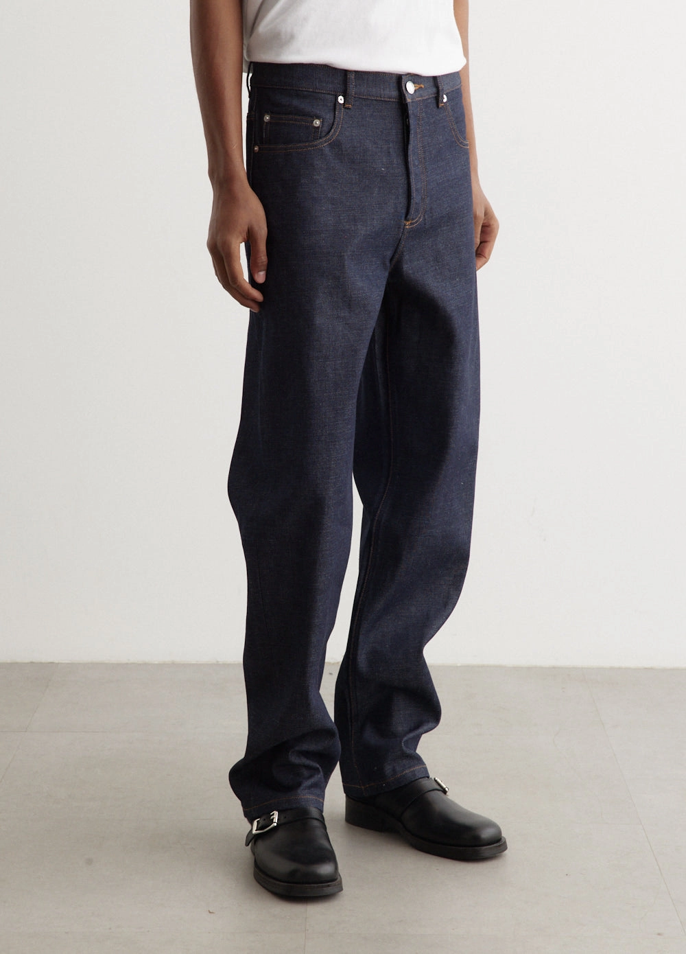 Minimalist Pocket Layout Street Approved Standard Jean