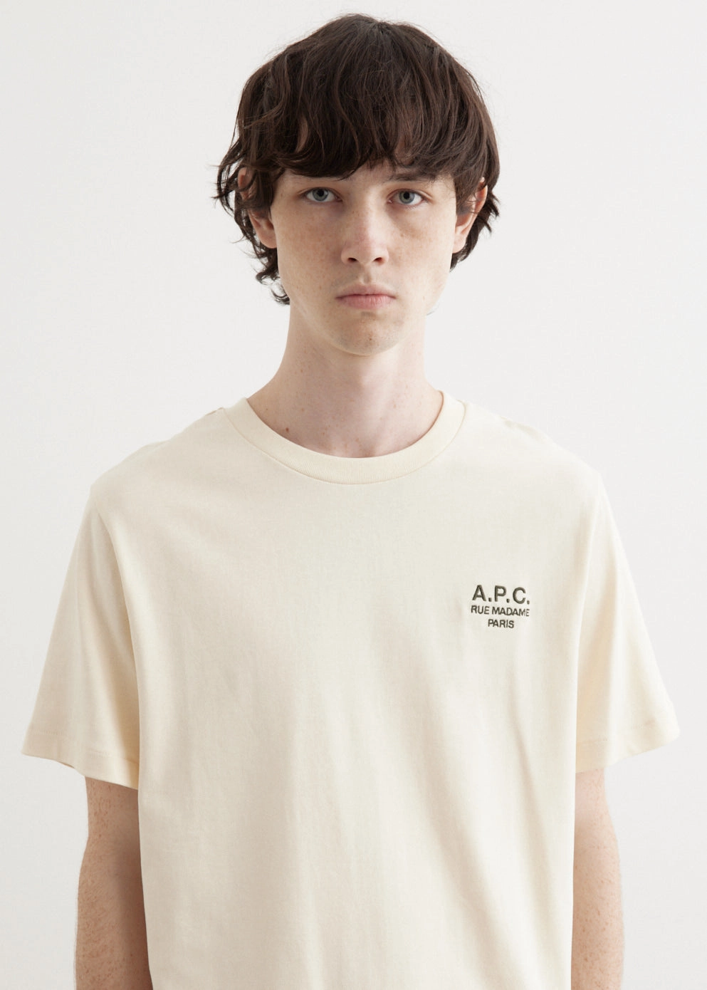 Standard Rue Madame T-Shirt Simple and Cozy contrast