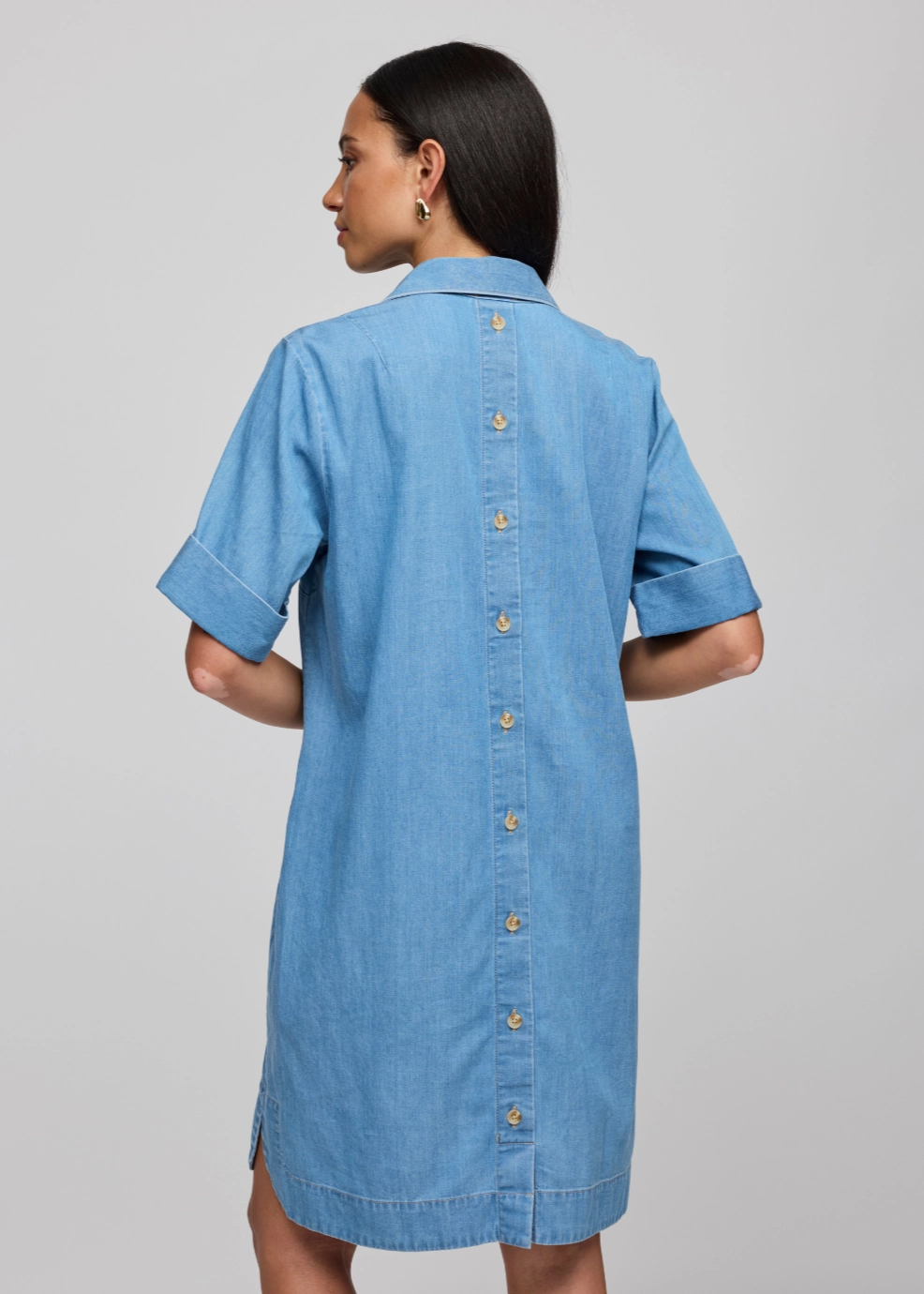 Outfit Core Aileen Short Sleeve Denim Tencel Dress - Light Wash