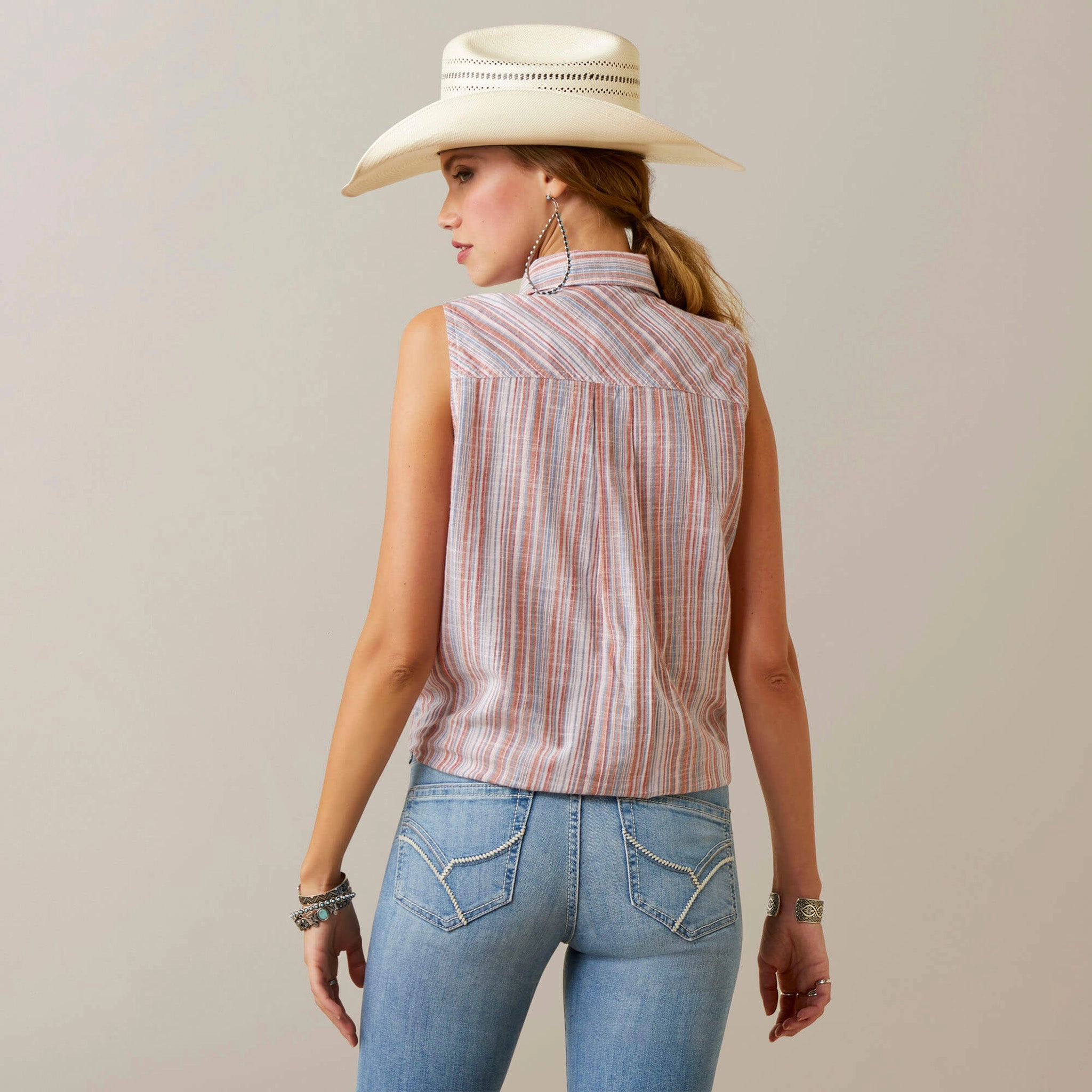 Breathable back panel Ariat Women's REAL Billie Jean Tank Top