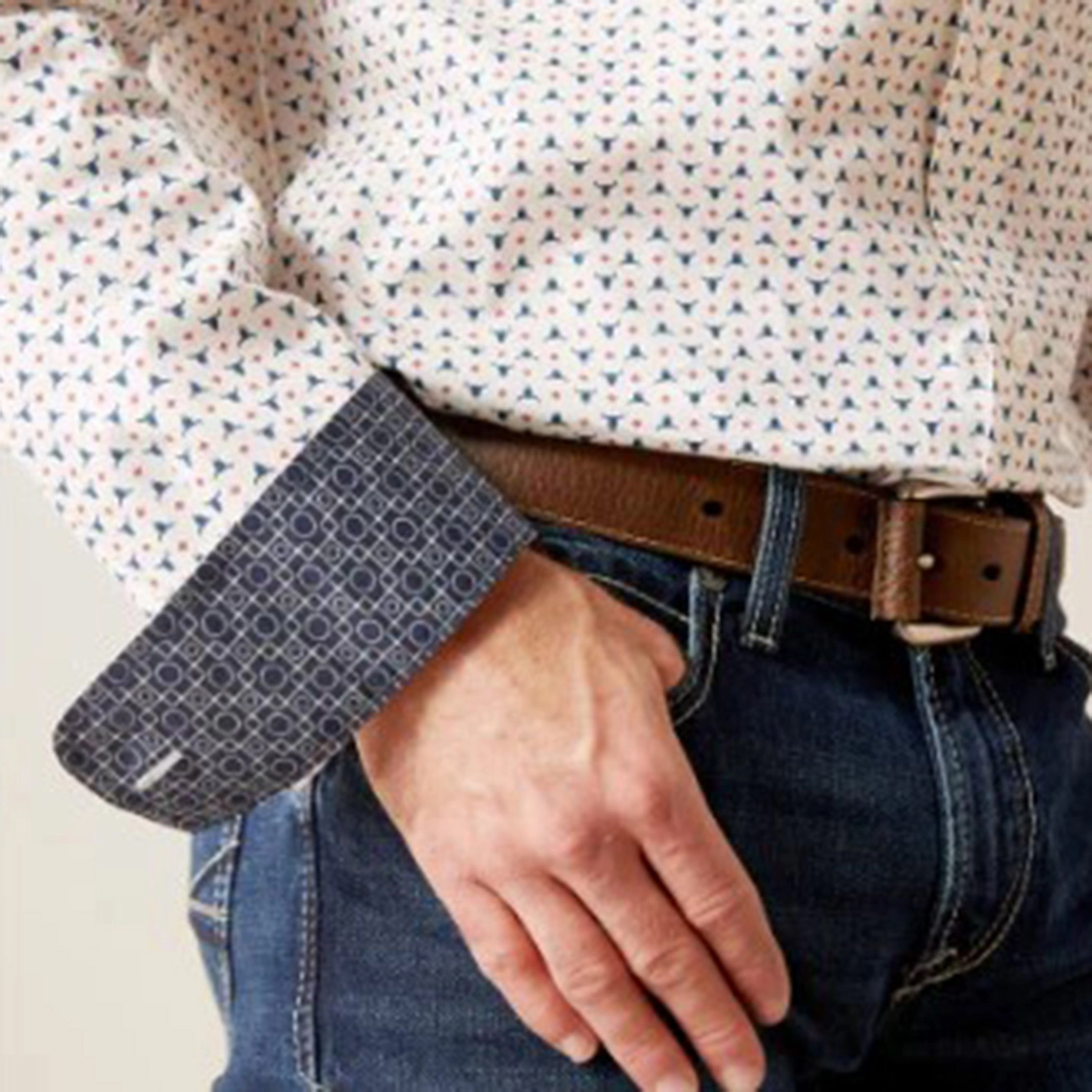 Ariat Kashton White Long Sleeve Perfect Fit Mountain Escape