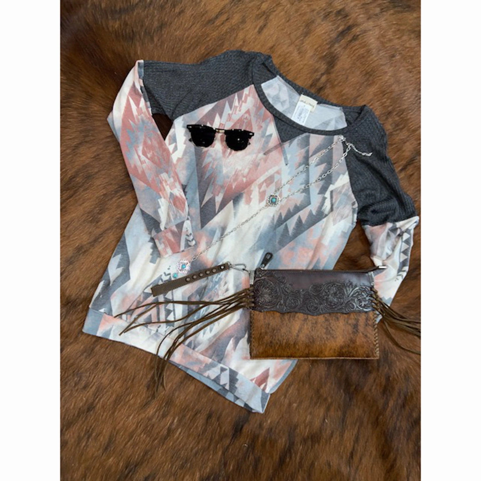 Hidden Ventilation Zones High Stretch Fabric Lovely Melody Women's Aztec Print Long Sleeve Top