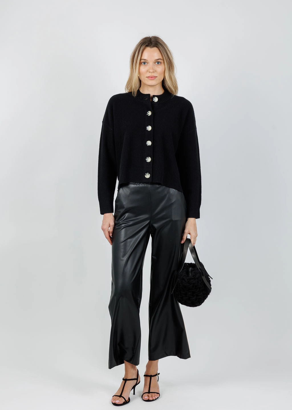 Nina Cashmere Crew Neck Cardigan - Black Sporty Design Winter Wear Essentials