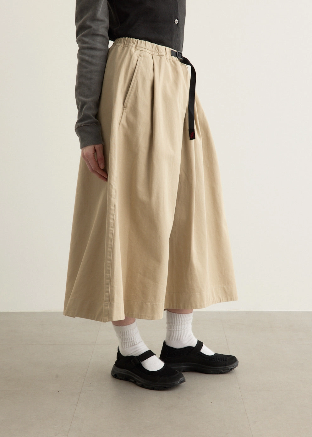 Outfit Diary Clean Mood Talecut Skirt