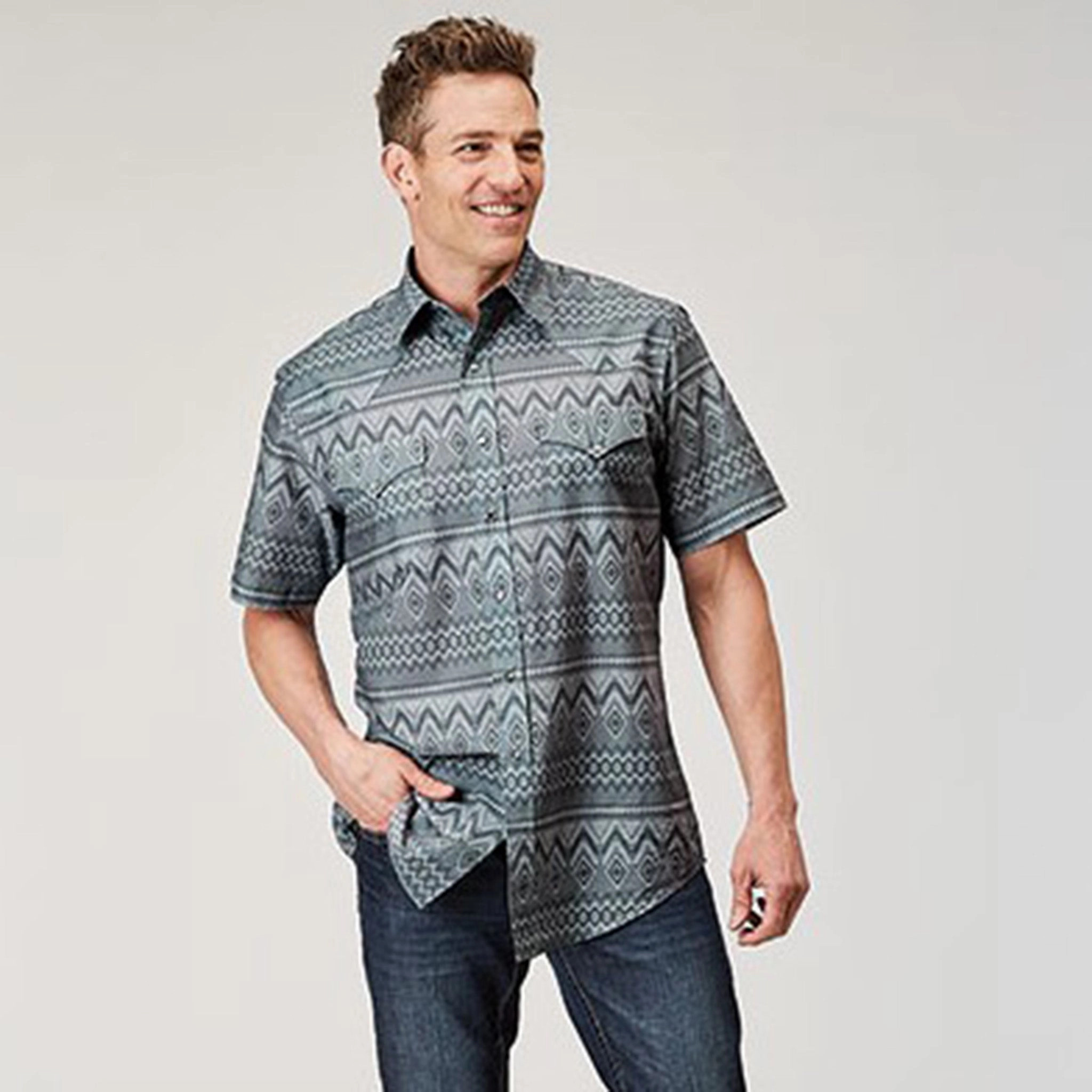 Compact Packing Minimalist Design Roper Men's Grey River Aztec Short Sleeve