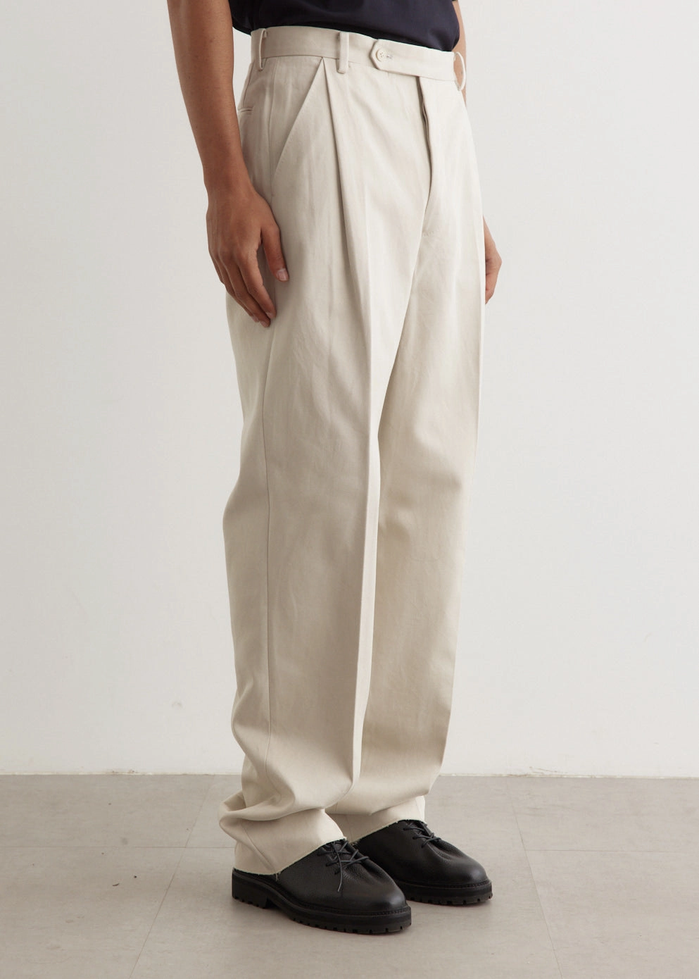 Breathable mesh design Tailored Wear Cotton Manhattan Trousers