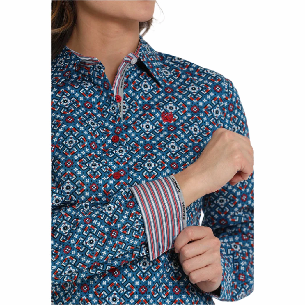 Cinch Women's Blue Print Long Sleeve Button Down All-Purpose Wear