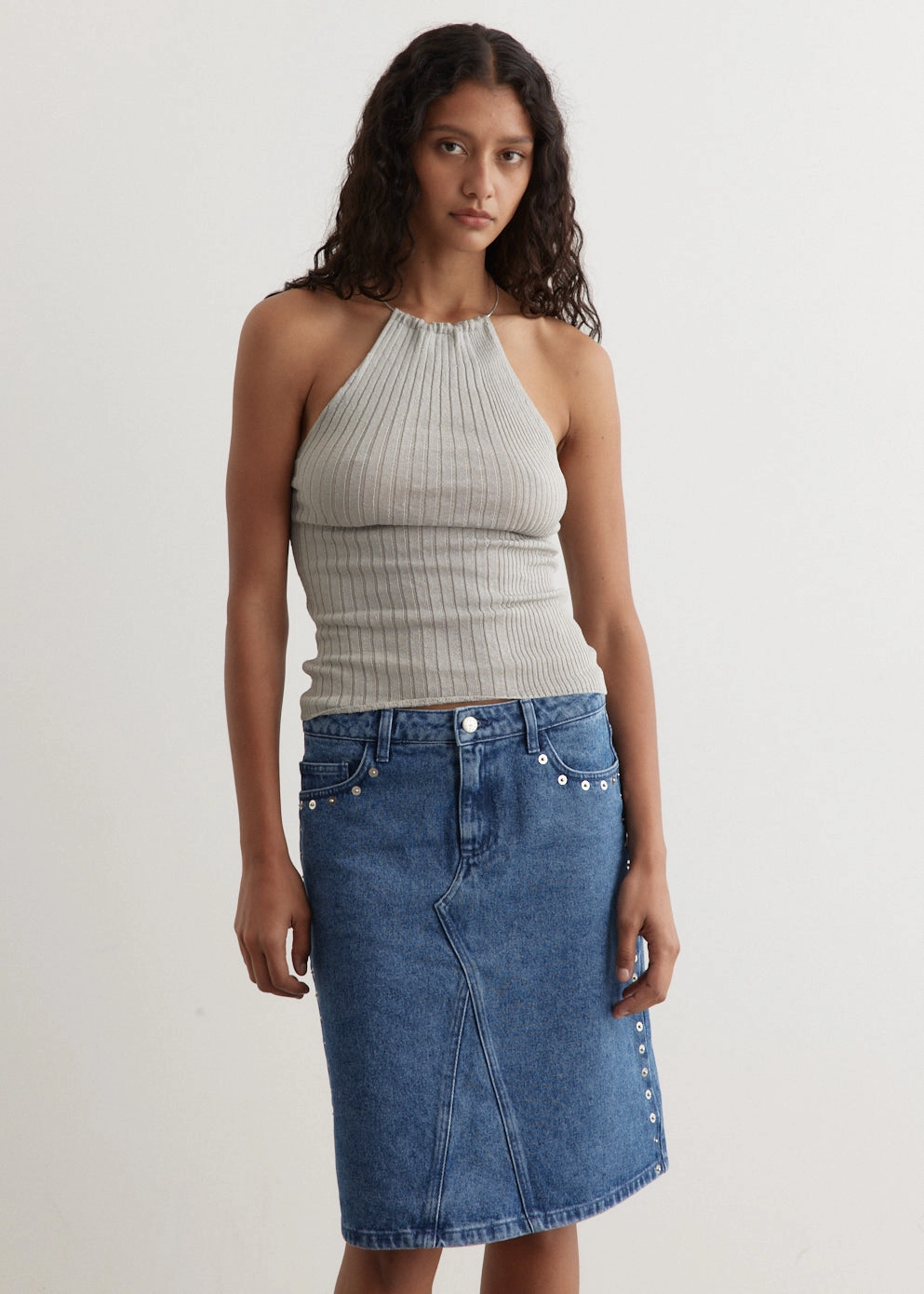 Holiday Travel Thamesis Top