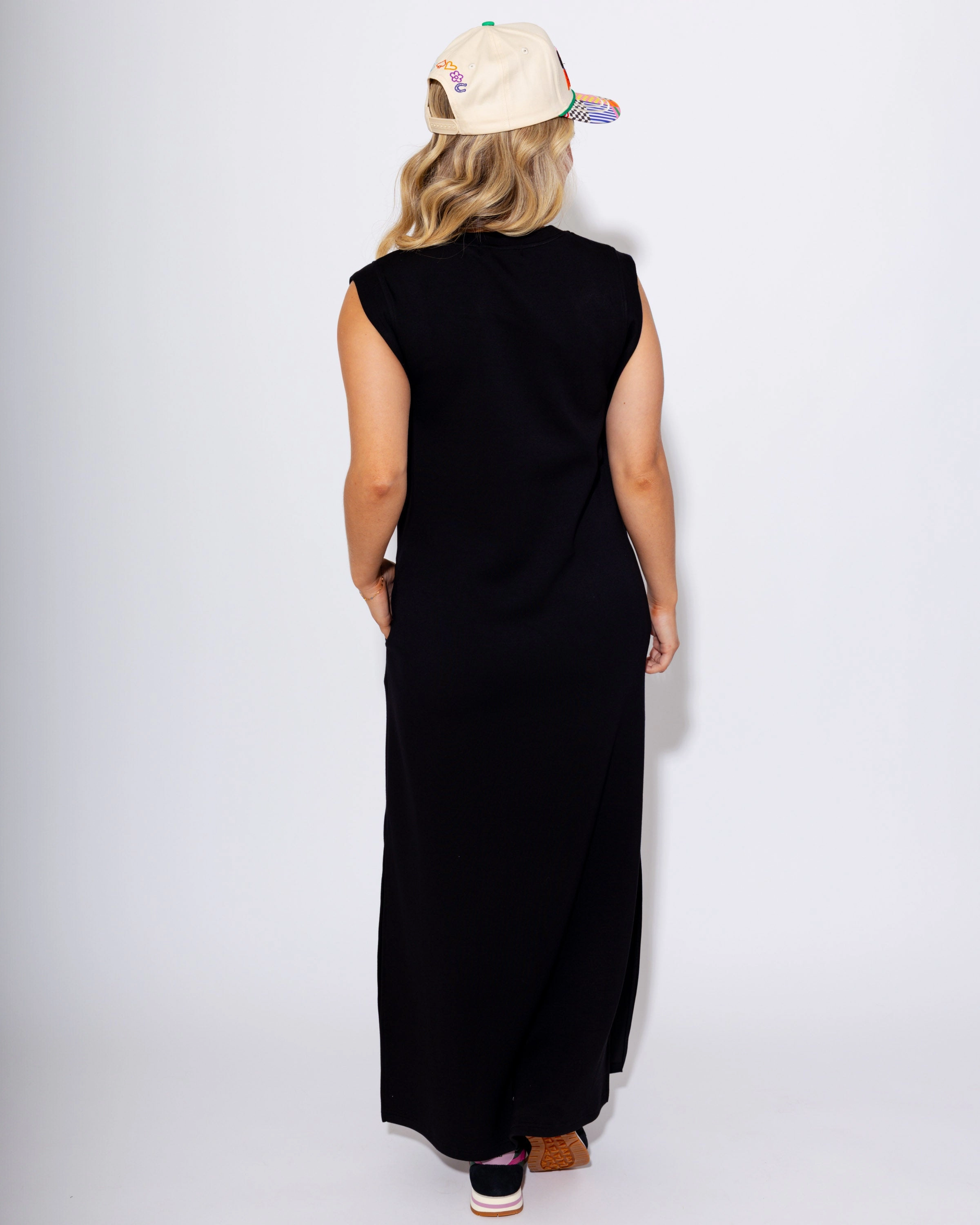 The Best Frame Midi Dress in Black TaglessDesign breathable-mesh