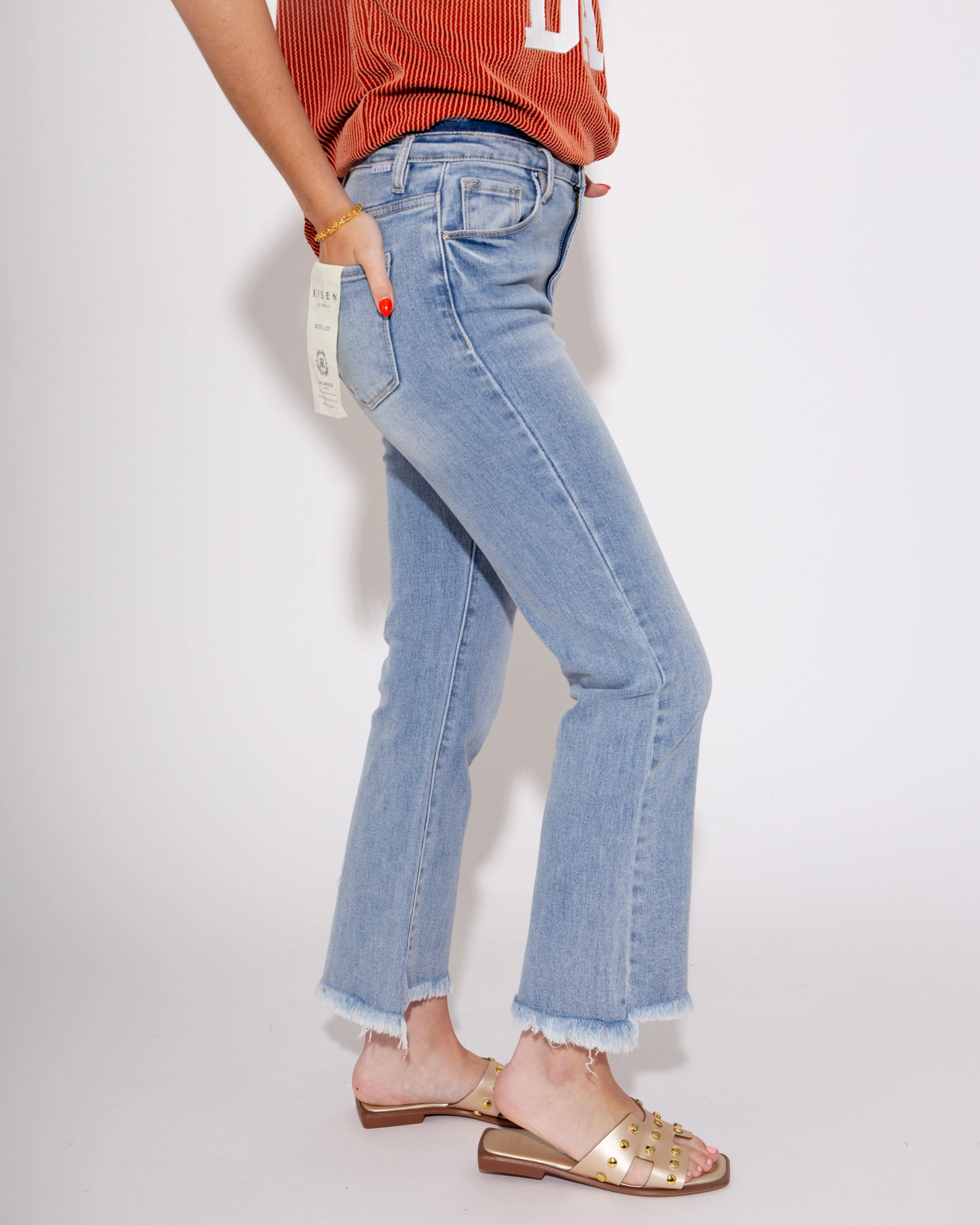 Plain Favorite The Chic High Rise Crop Flare Jeans