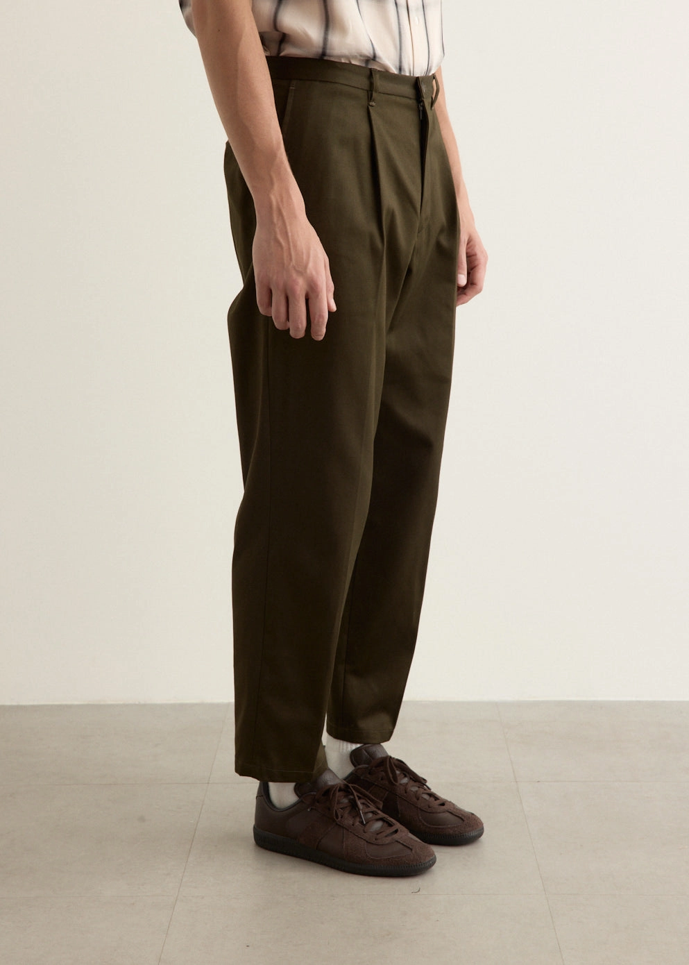 Dean One Tuck Pants hypoallergenic material