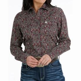 Cinch Women's Purple Paisley Long Sleeve NonIrritatingEdges Stretchable Neckline