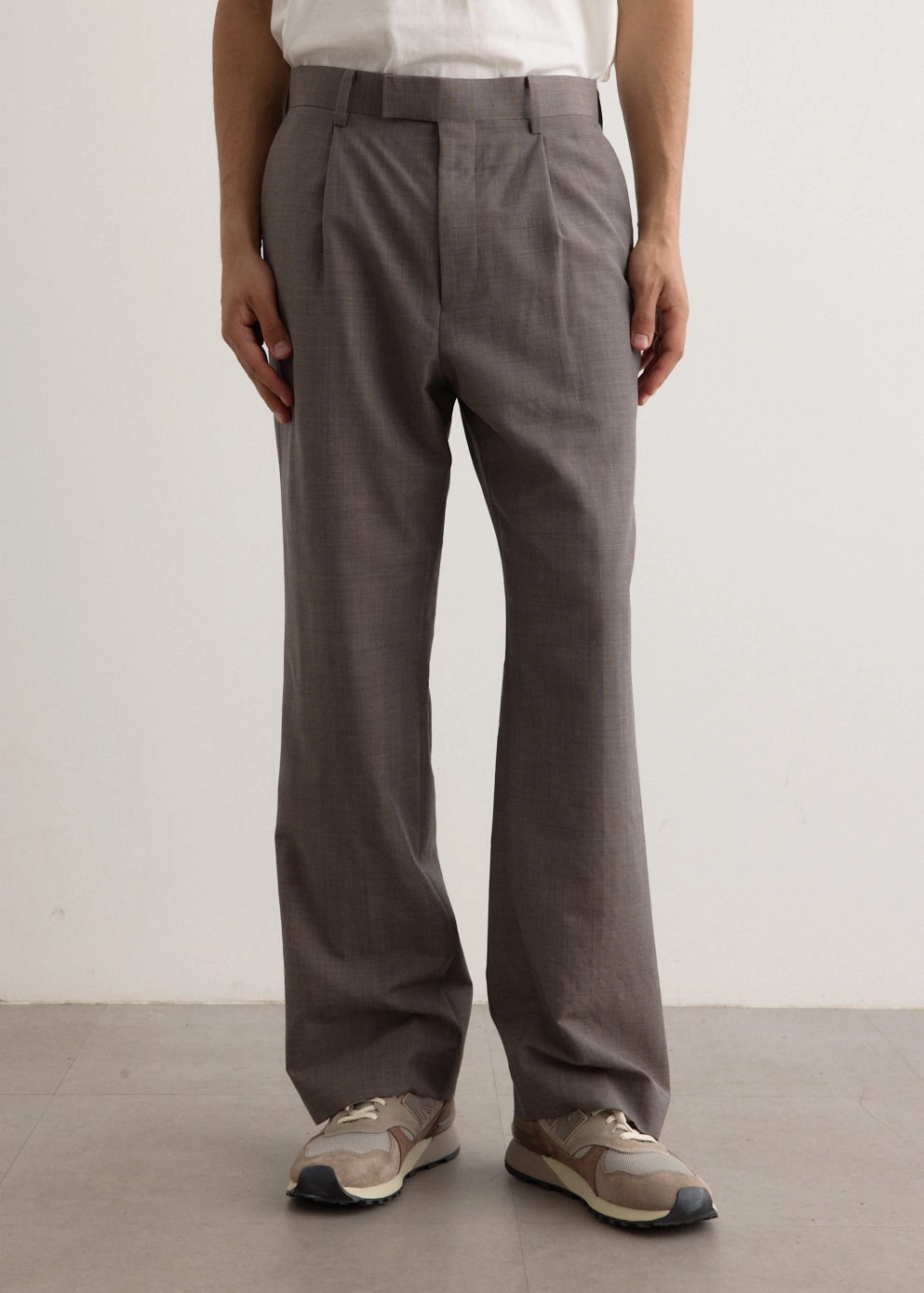 Smooth Fabric Tropical Wool Kid Mohair One-Tuck Slacks